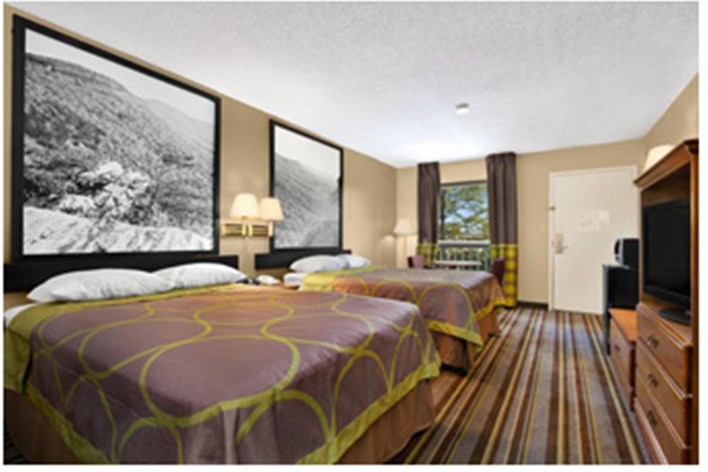 Double Room with Two Double Beds - Non-Smoking - Photo 1
