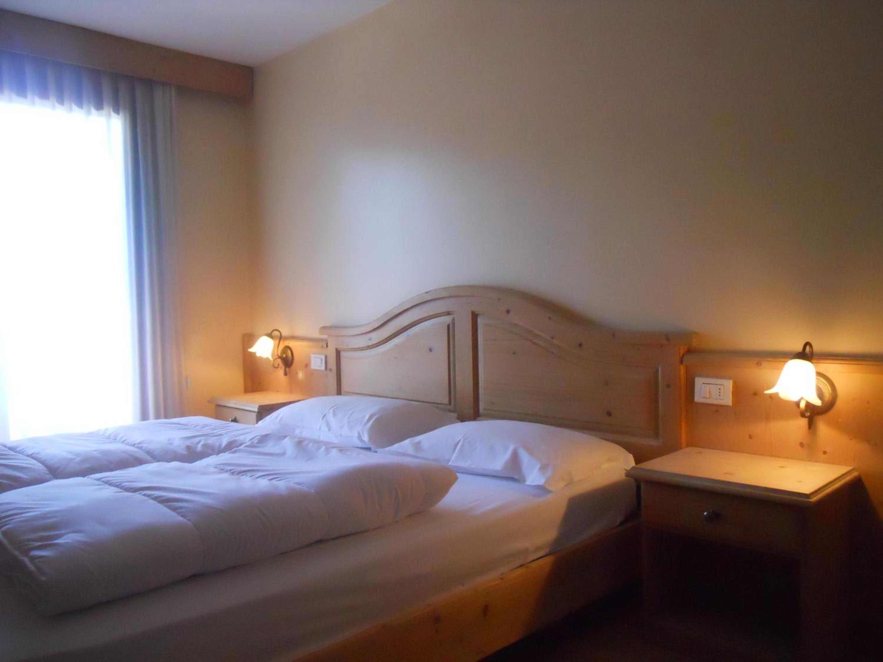 Double or Twin Room photo 3