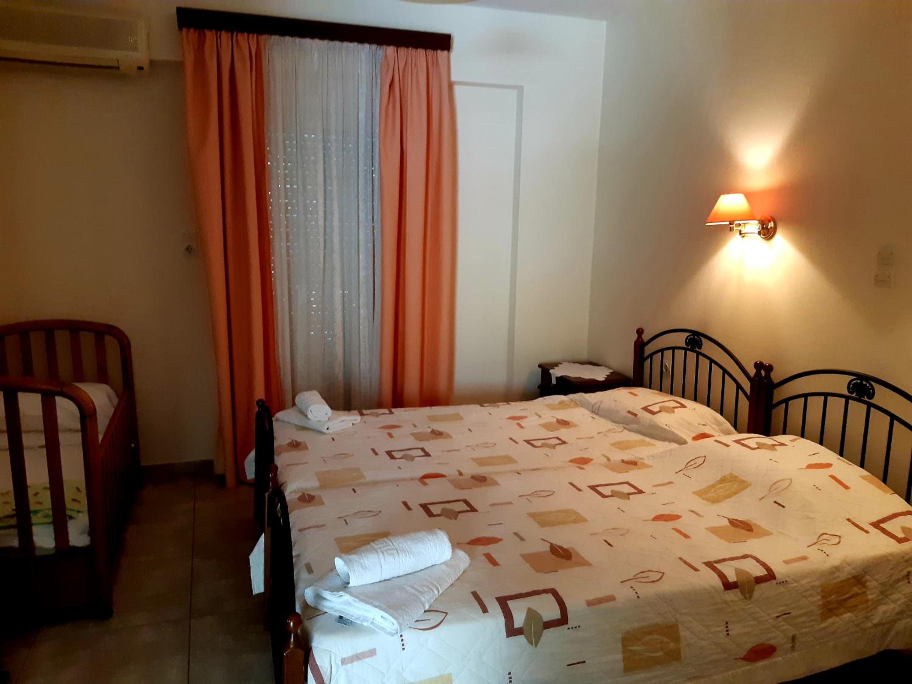 Three Bedroom Apartment - Ground Floor photo 1