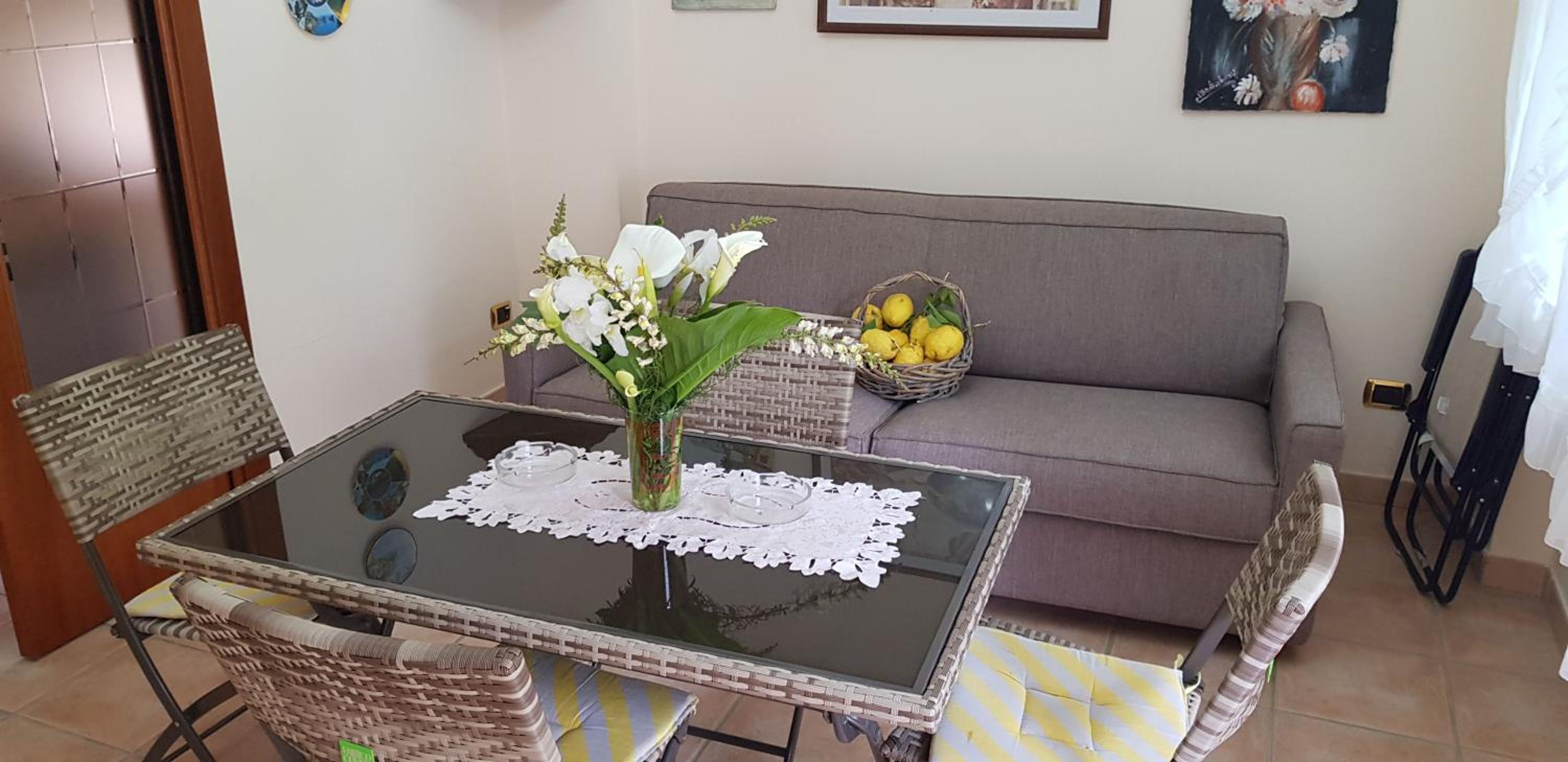 Apartment photo 3