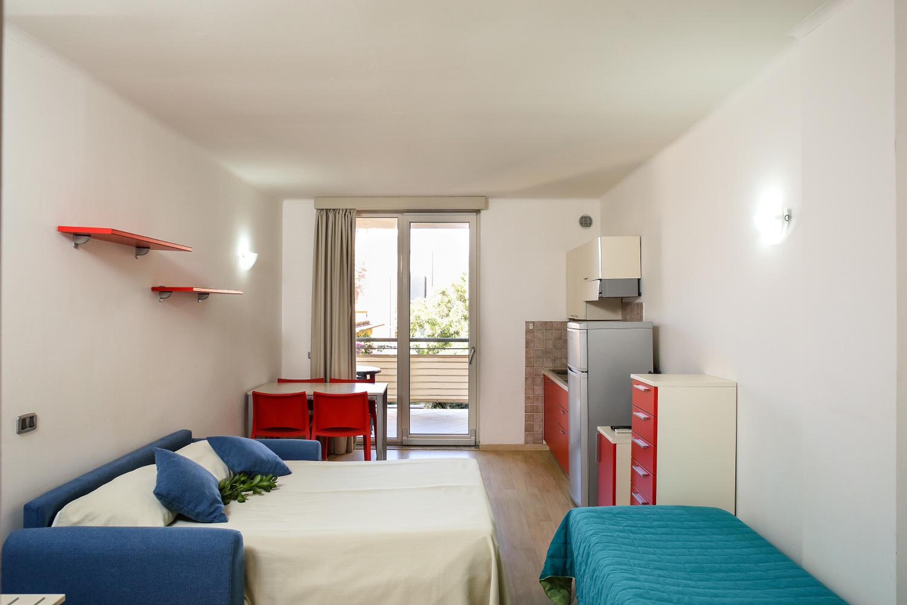 Studio (3 Adults) - Photo 20