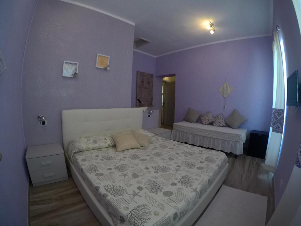 Large Double Room photo 2