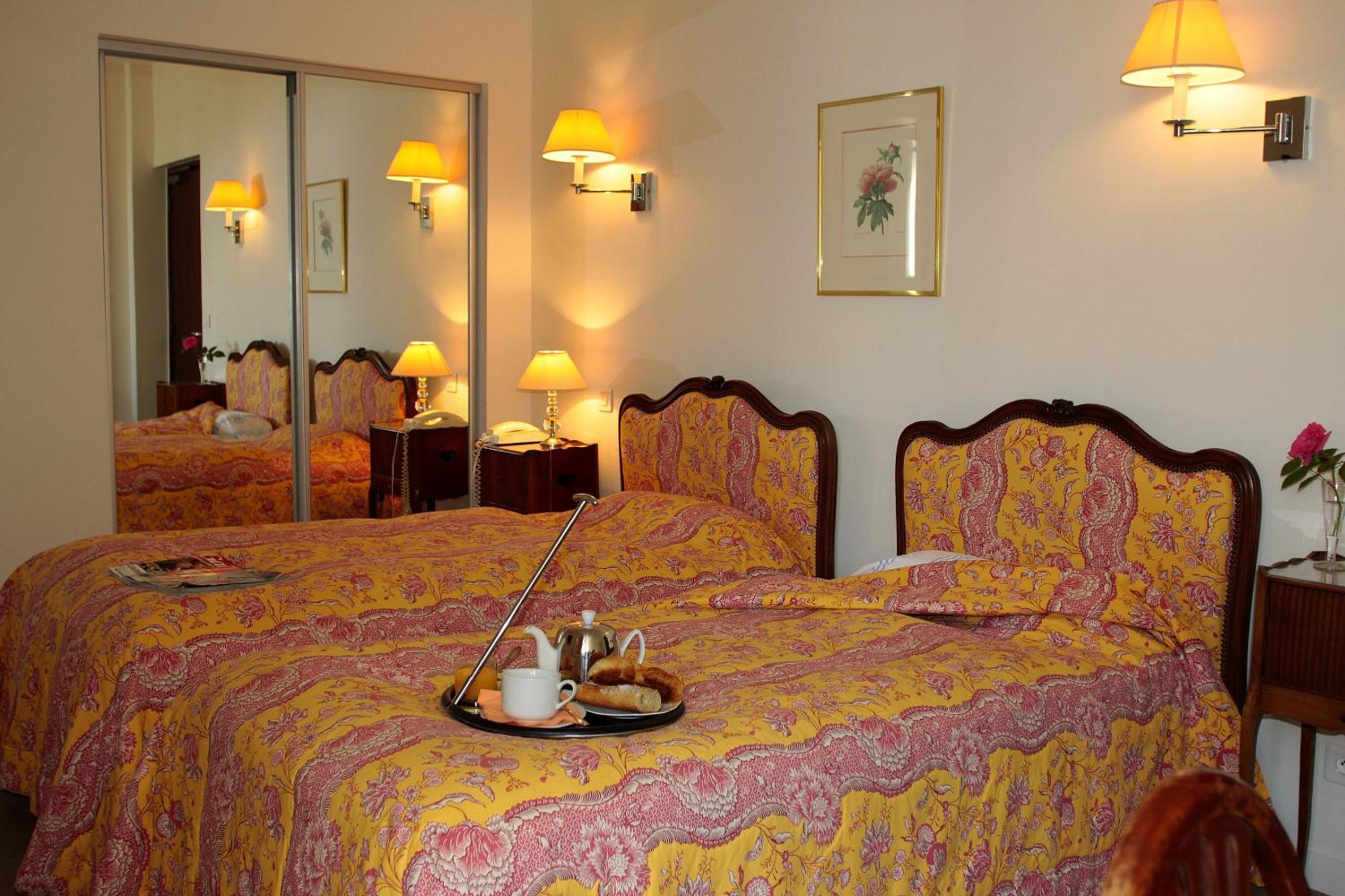 Superior Twin Room photo 3