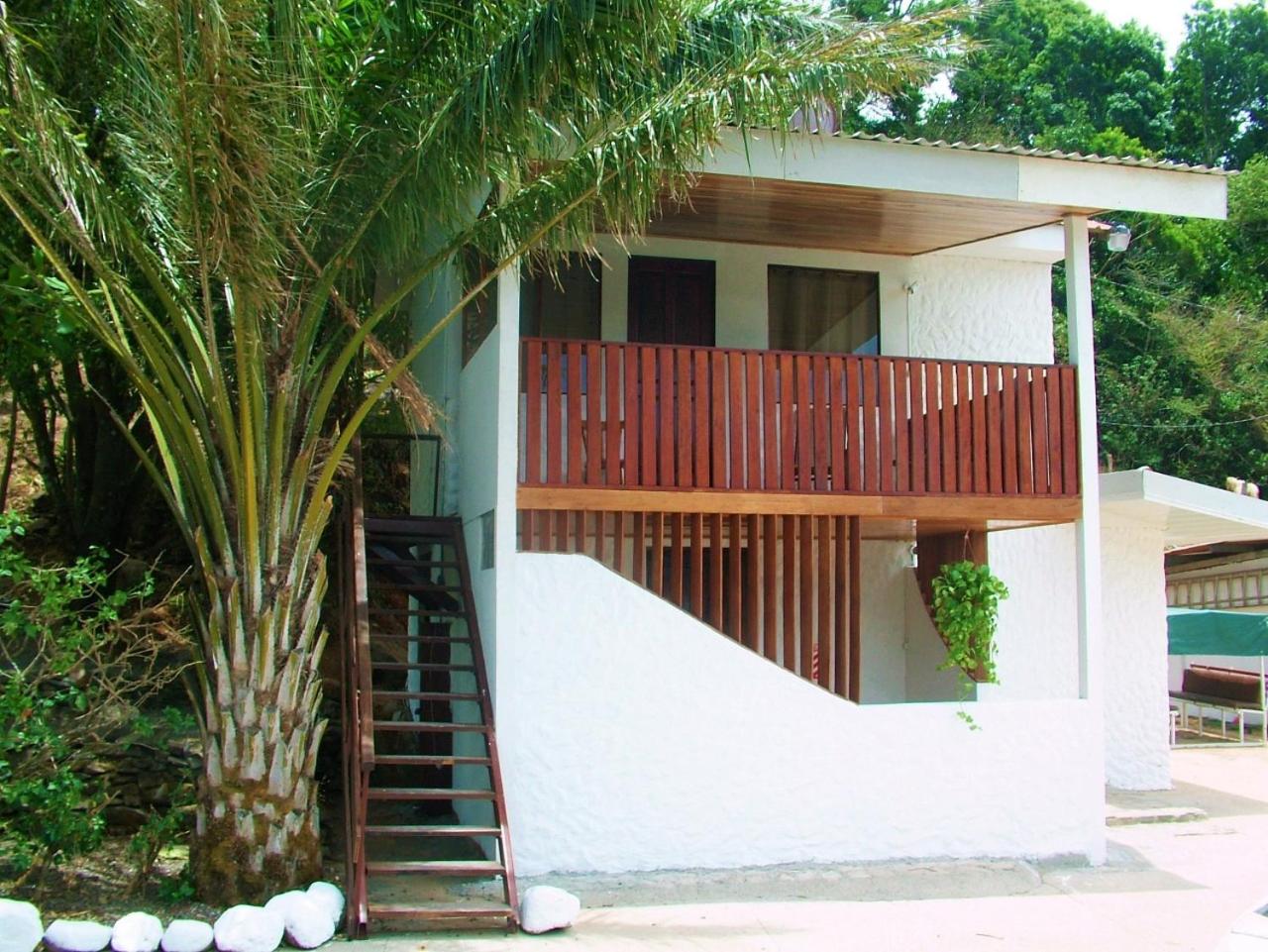 Standard Double Bed and Bunk Bed Room  photo 3