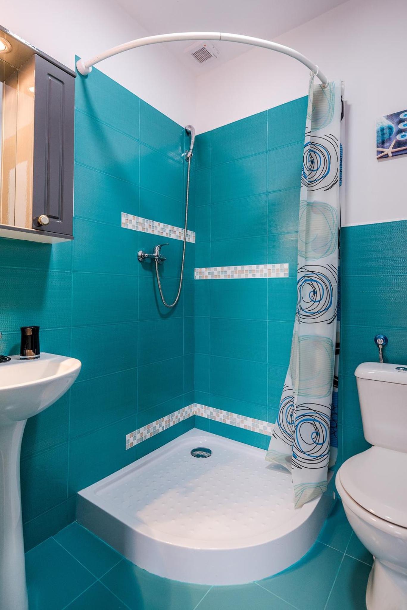 Deluxe Double or Twin Room - Photo 25