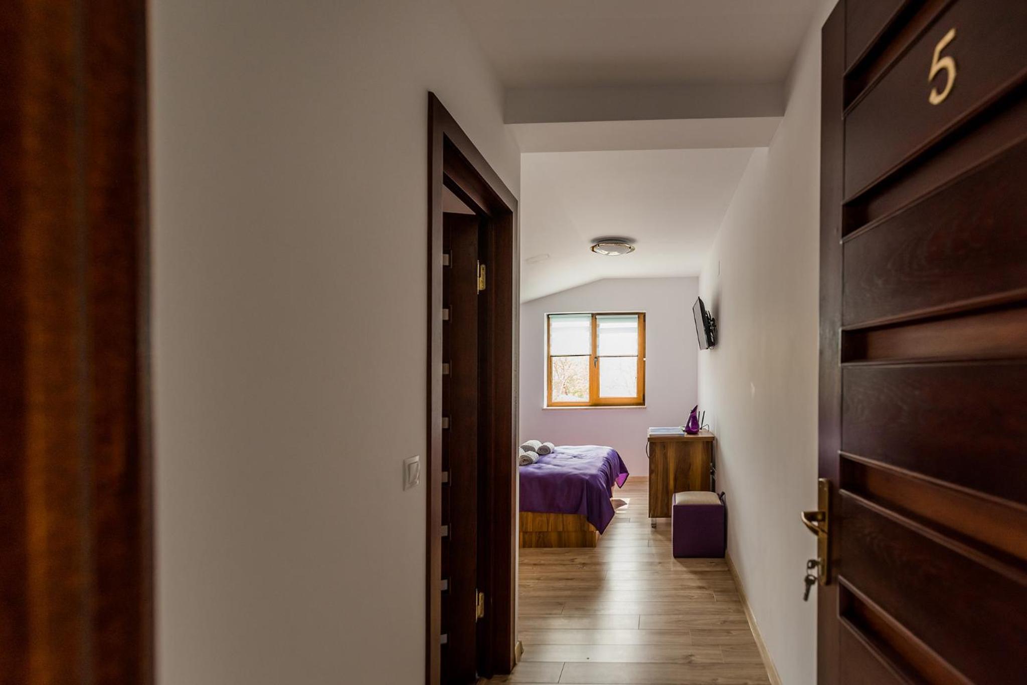 Deluxe Double or Twin Room - Photo 2