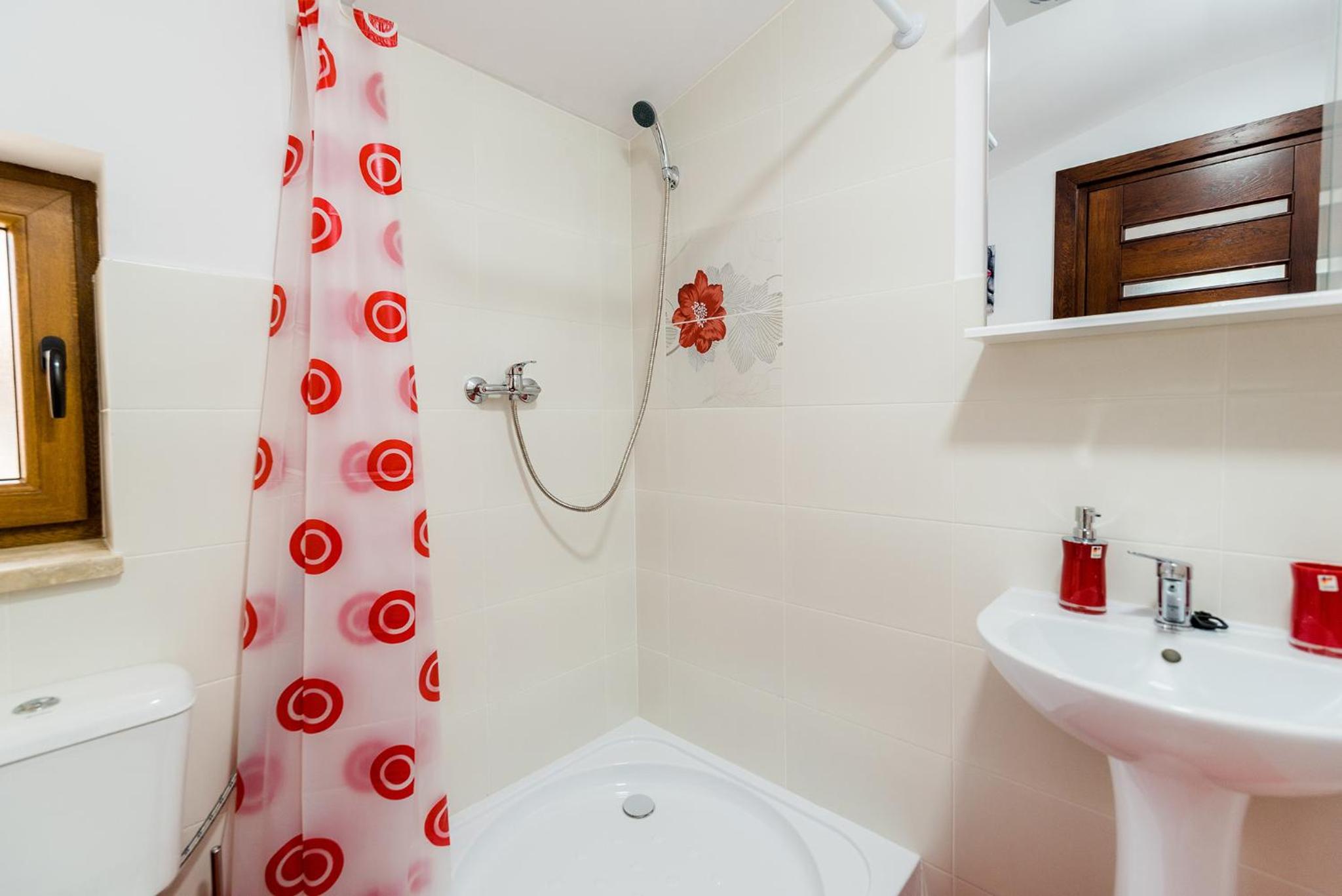 Deluxe Double or Twin Room - Photo 37