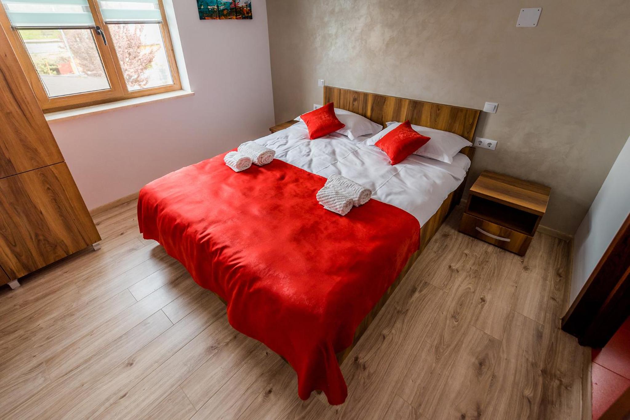 Deluxe Double or Twin Room - Photo 14