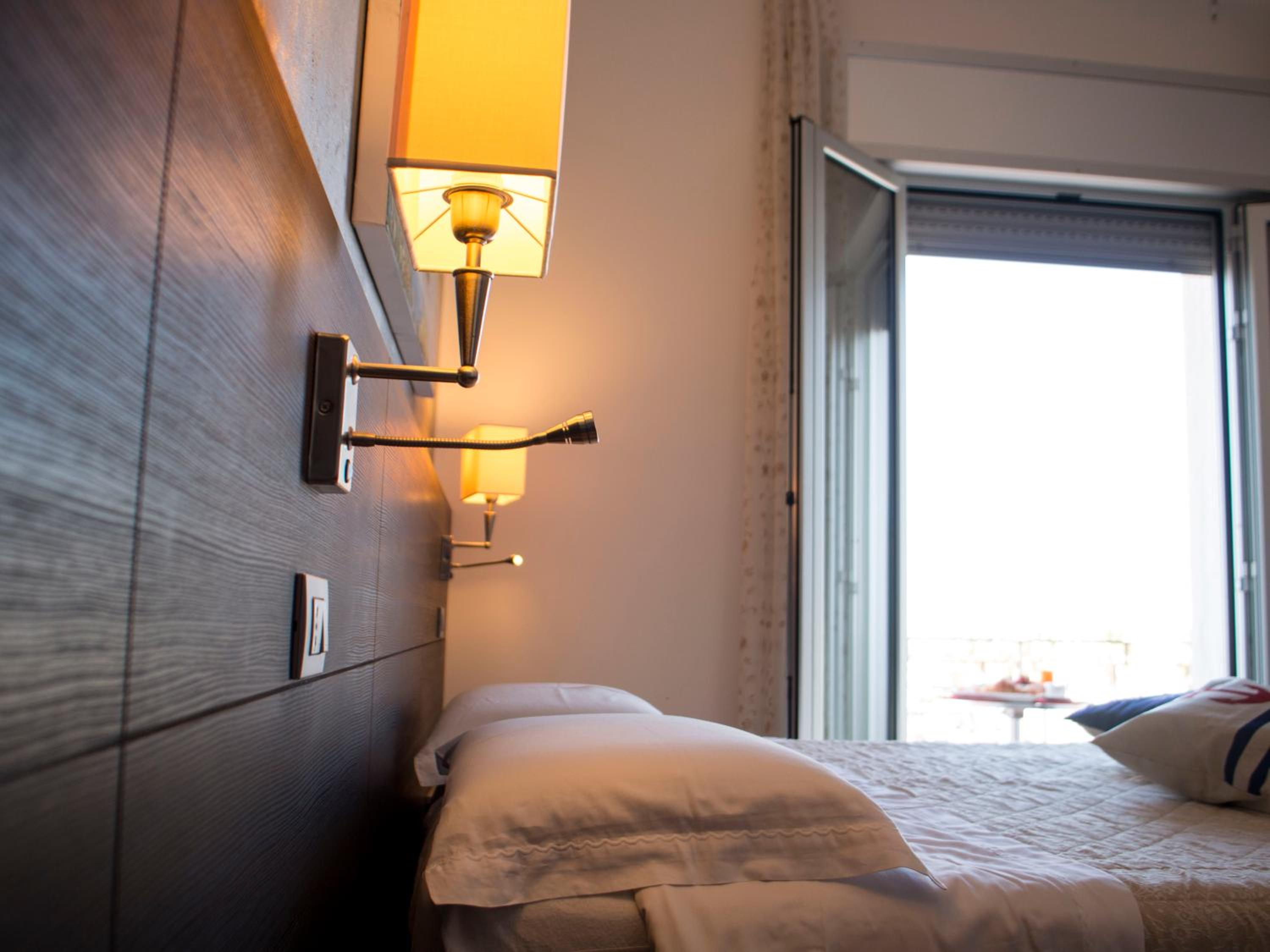 Double Room with Balcony and Sea View