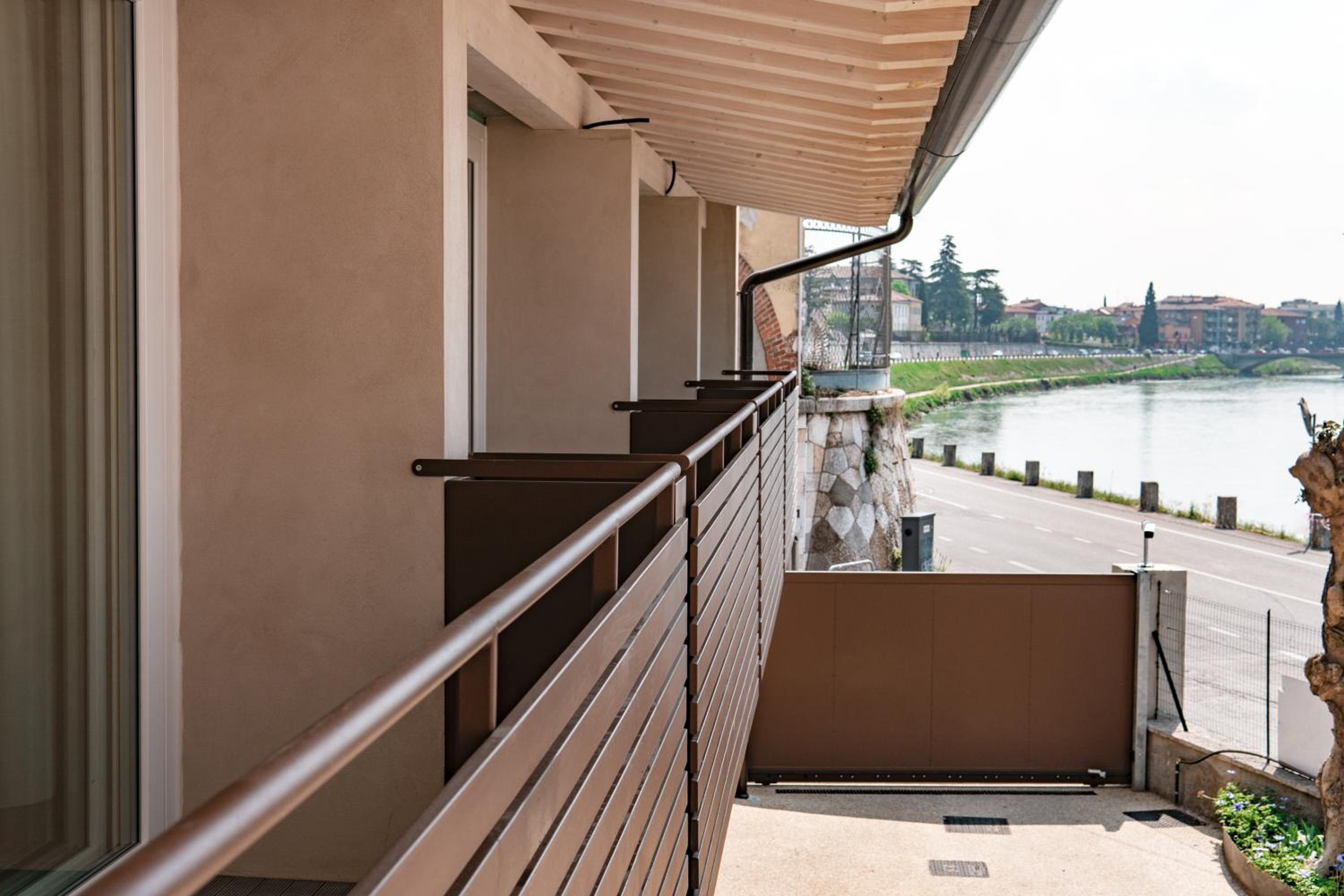 Double Room with Balcony - Photo 2