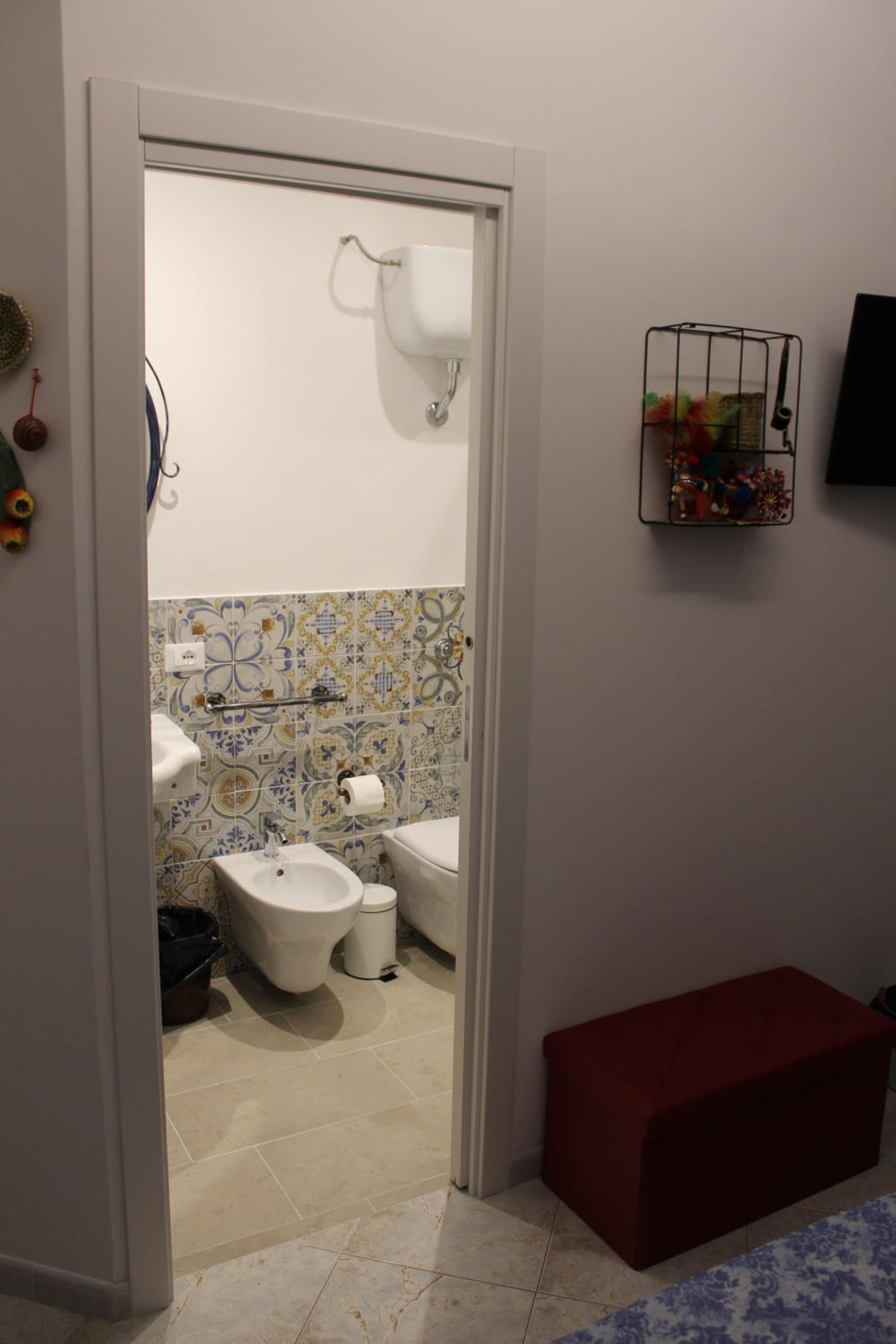 Double or Twin Room - Photo 7