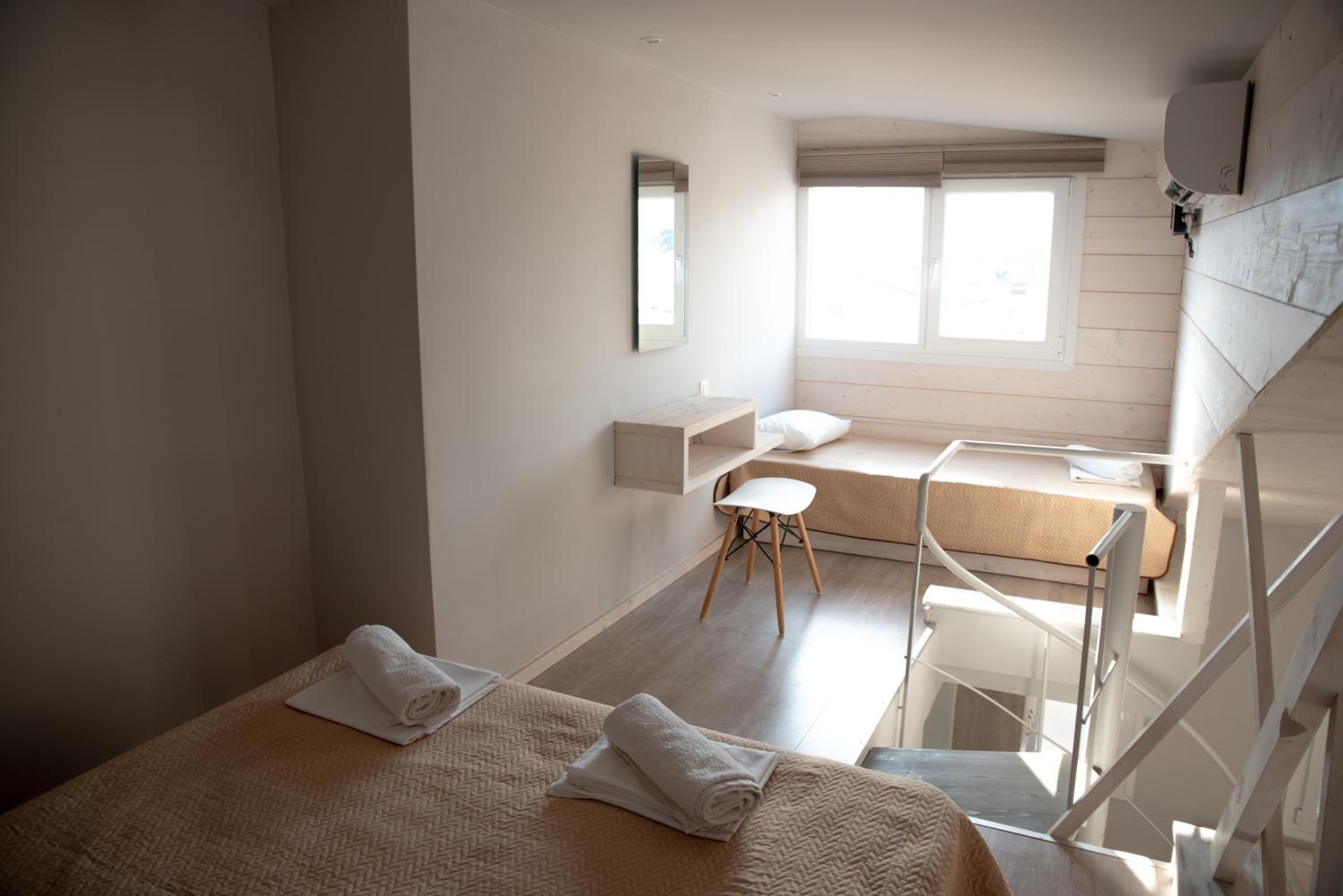 Duplex Suite - Photo 14