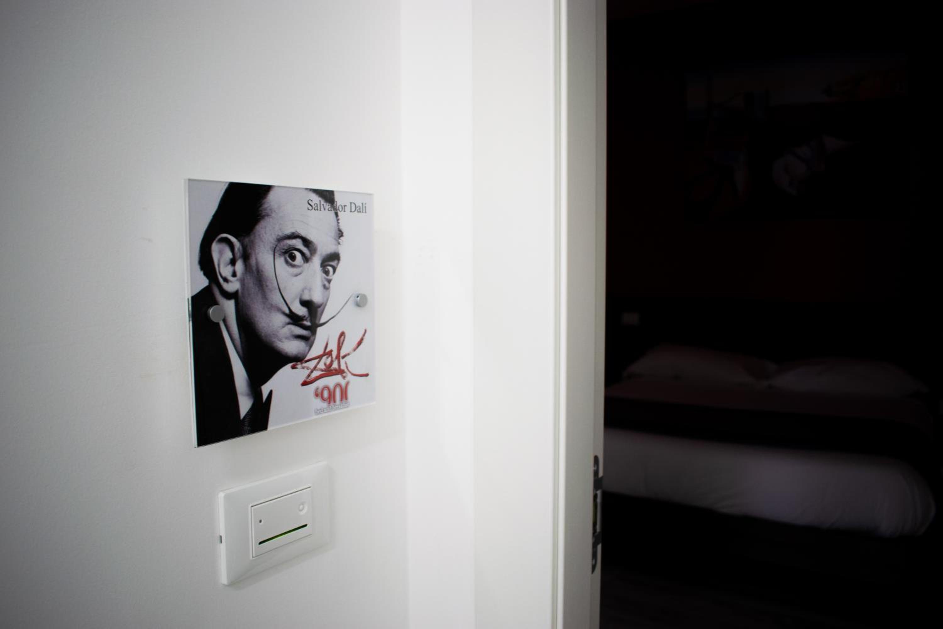 Double Room with Private Bathroom - Photo 12