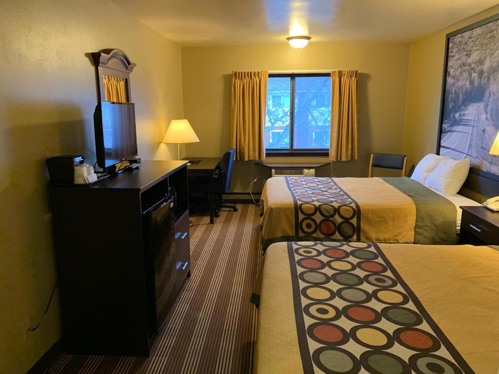 Super 8 by Wyndham Eau Claire WI, Billede 5