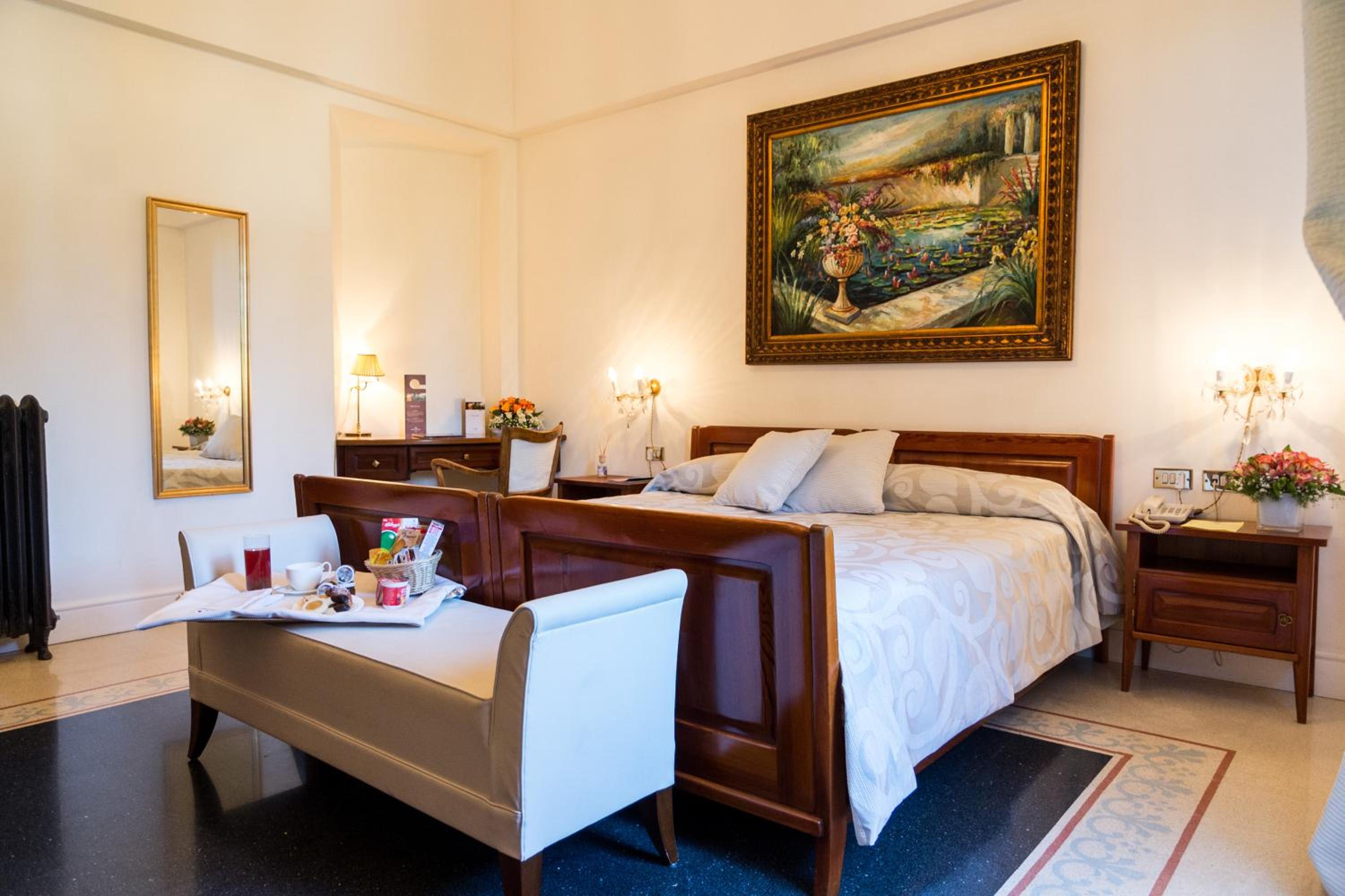 Classic Double Room - Photo 3