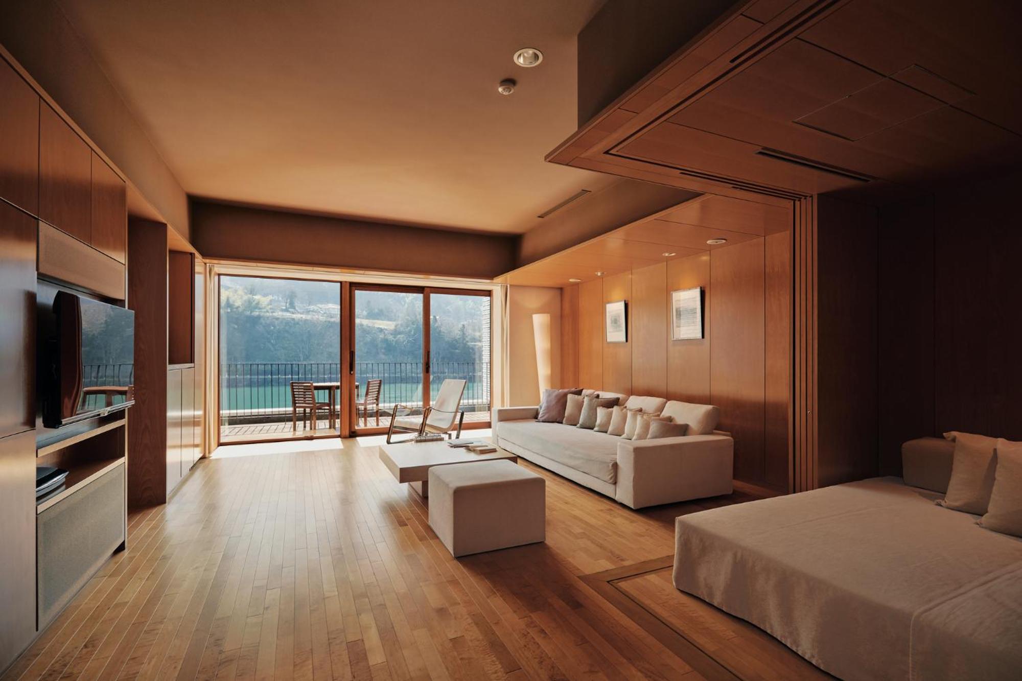 Deluxe Suite - New Wing