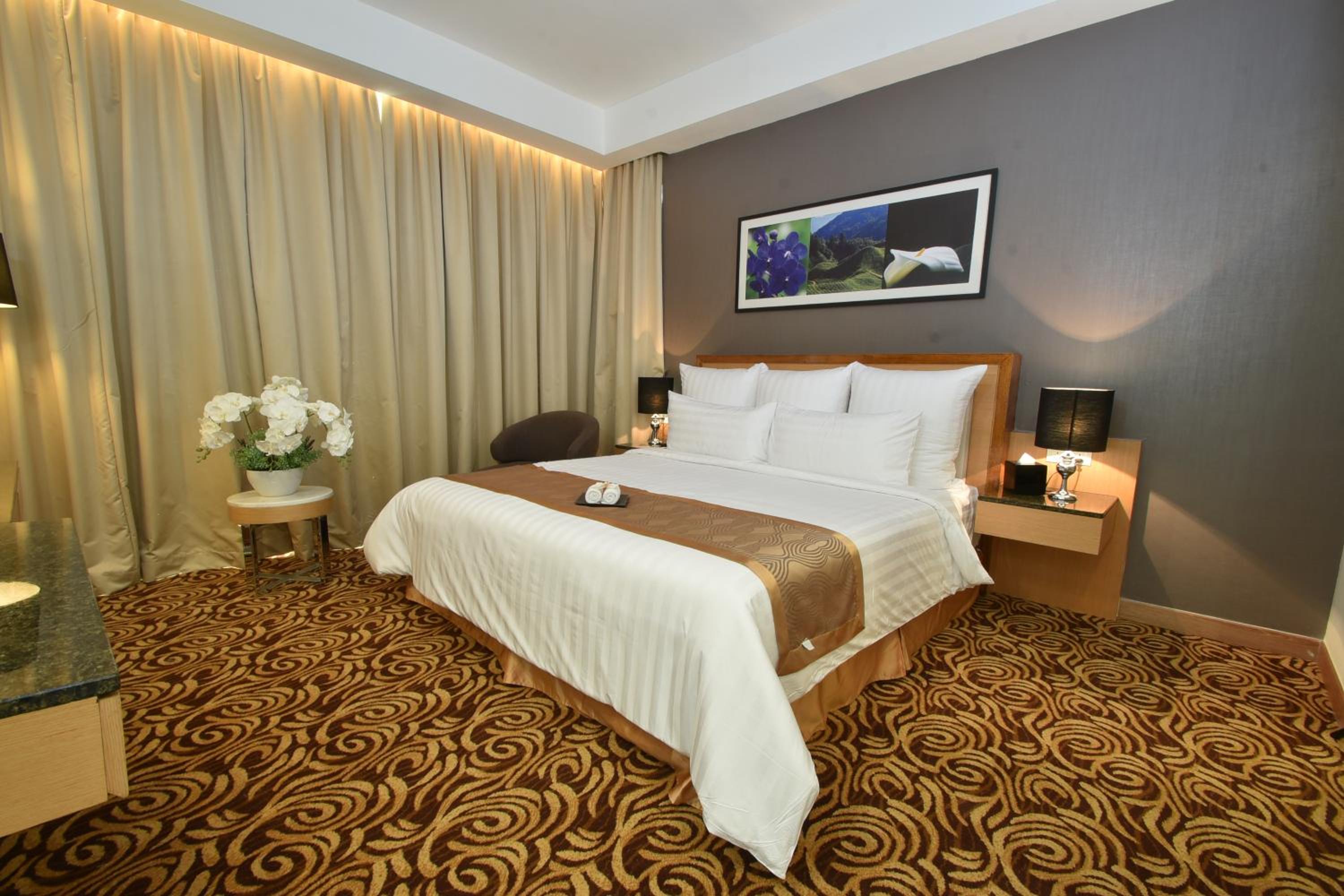 Executive Suite