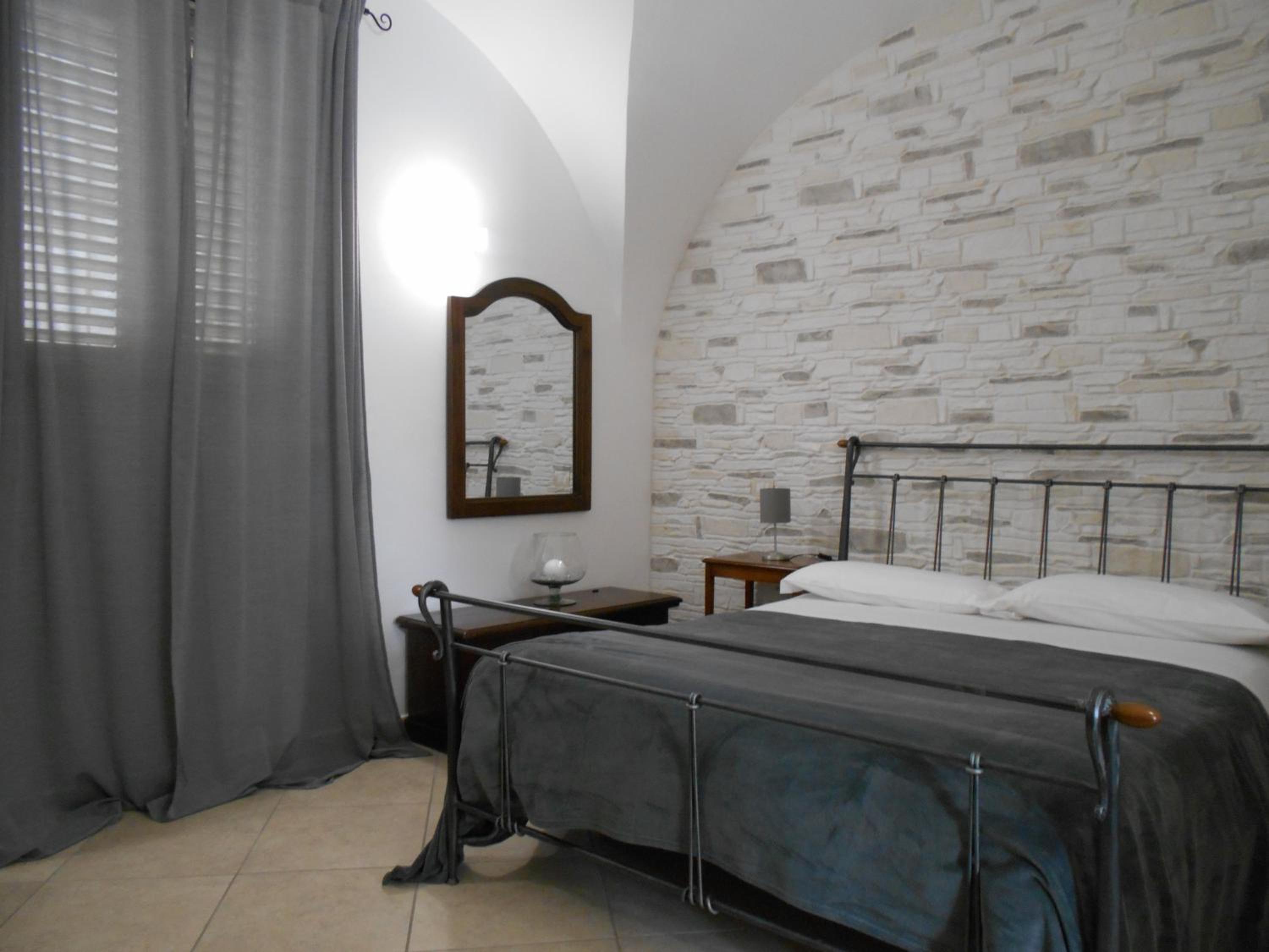 Comfort Triple Room with Shower