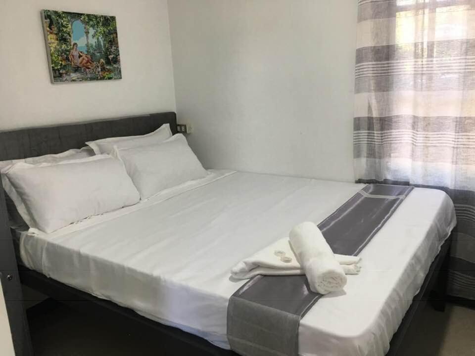 Double Room - Photo 5
