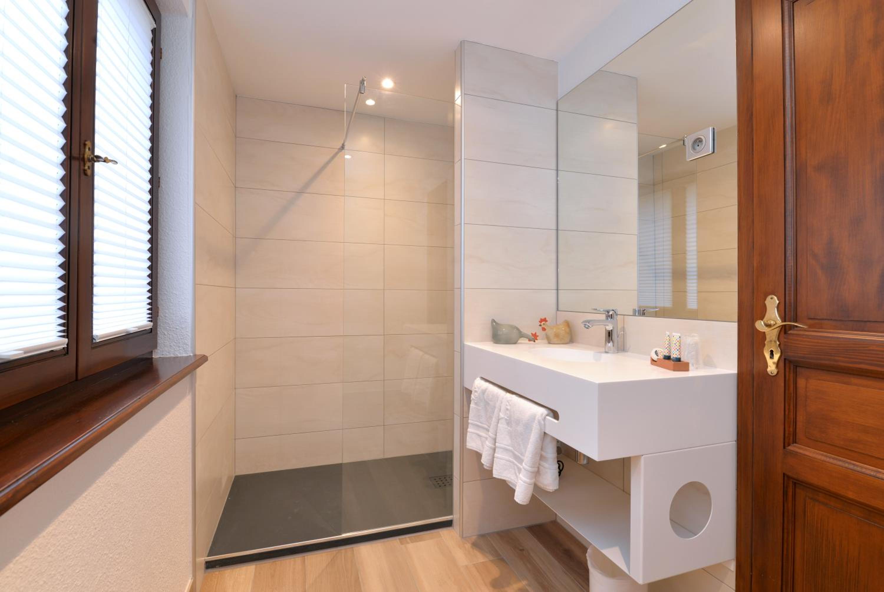 Superior Double Room - Photo 10