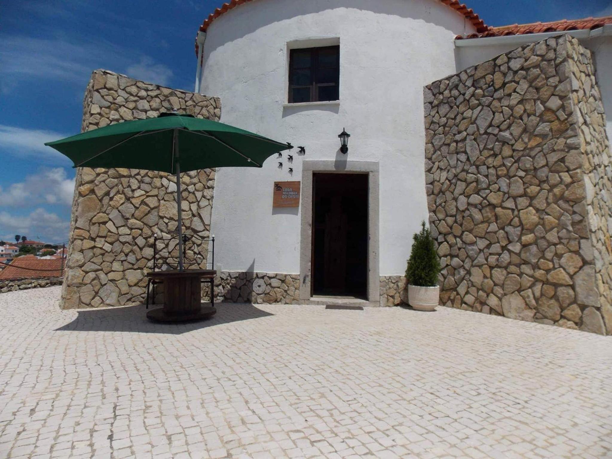 One-Bedroom House - Photo 21