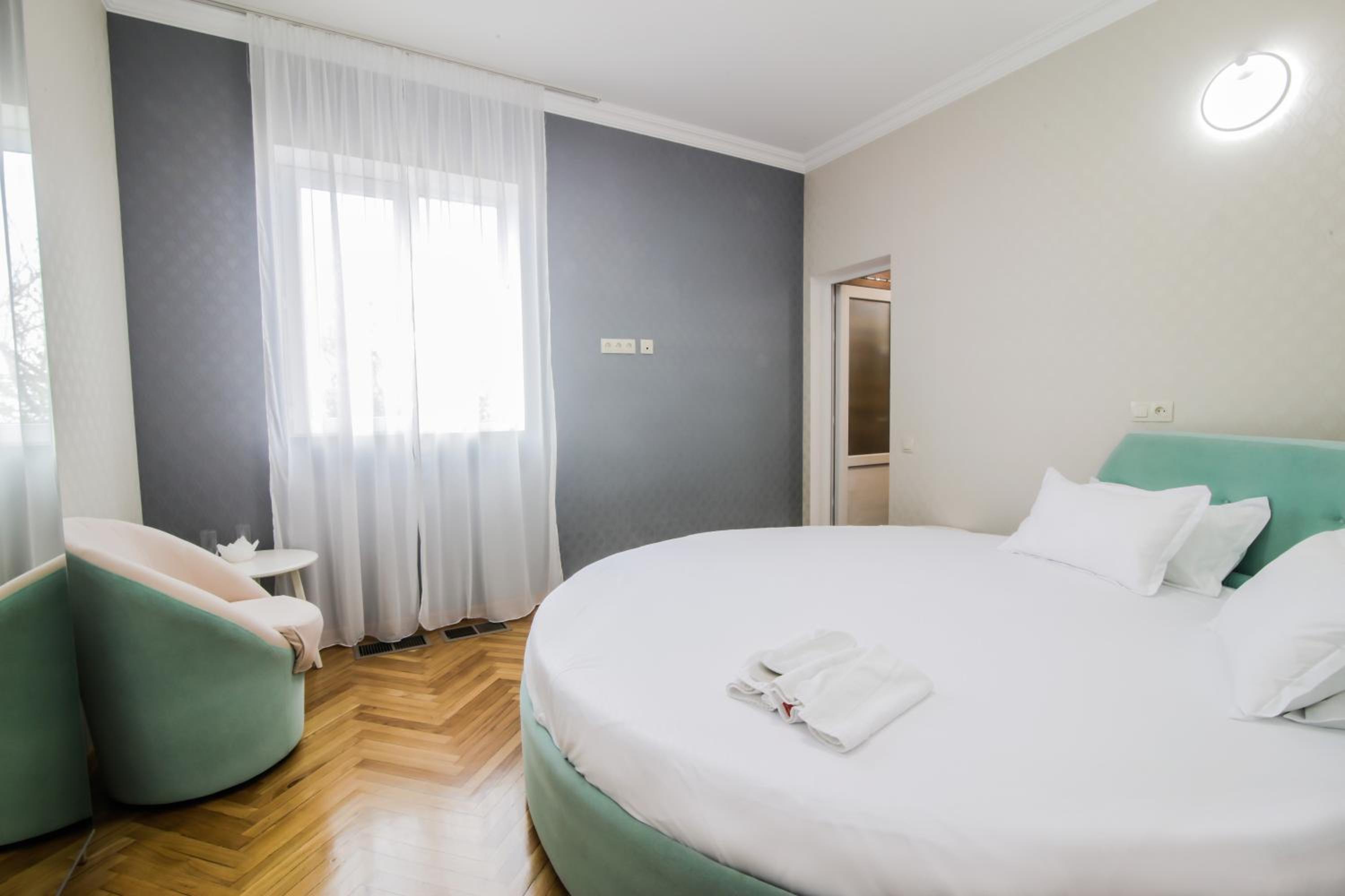 Double Room photo 2