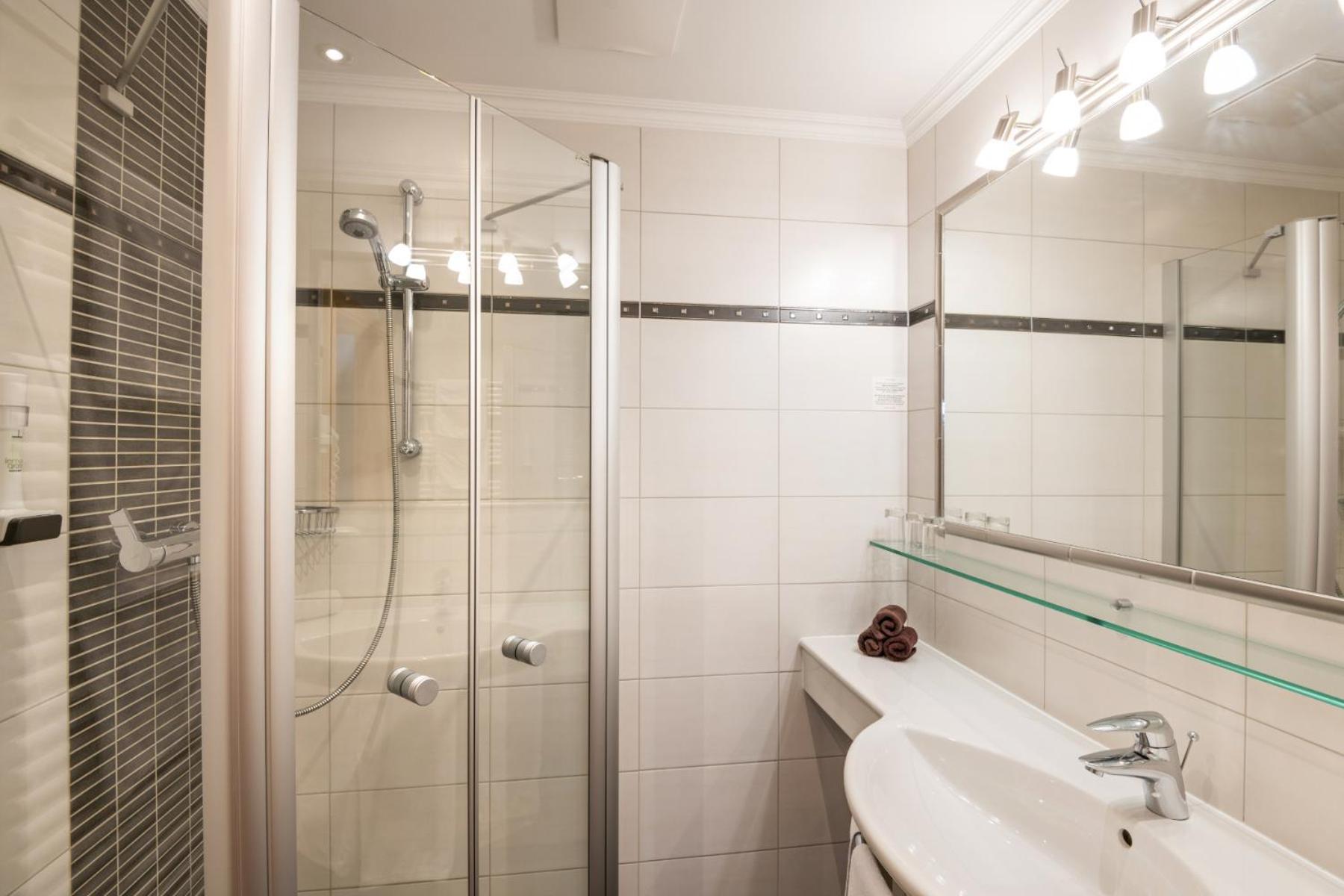 Triple Room with Balcony photo 3