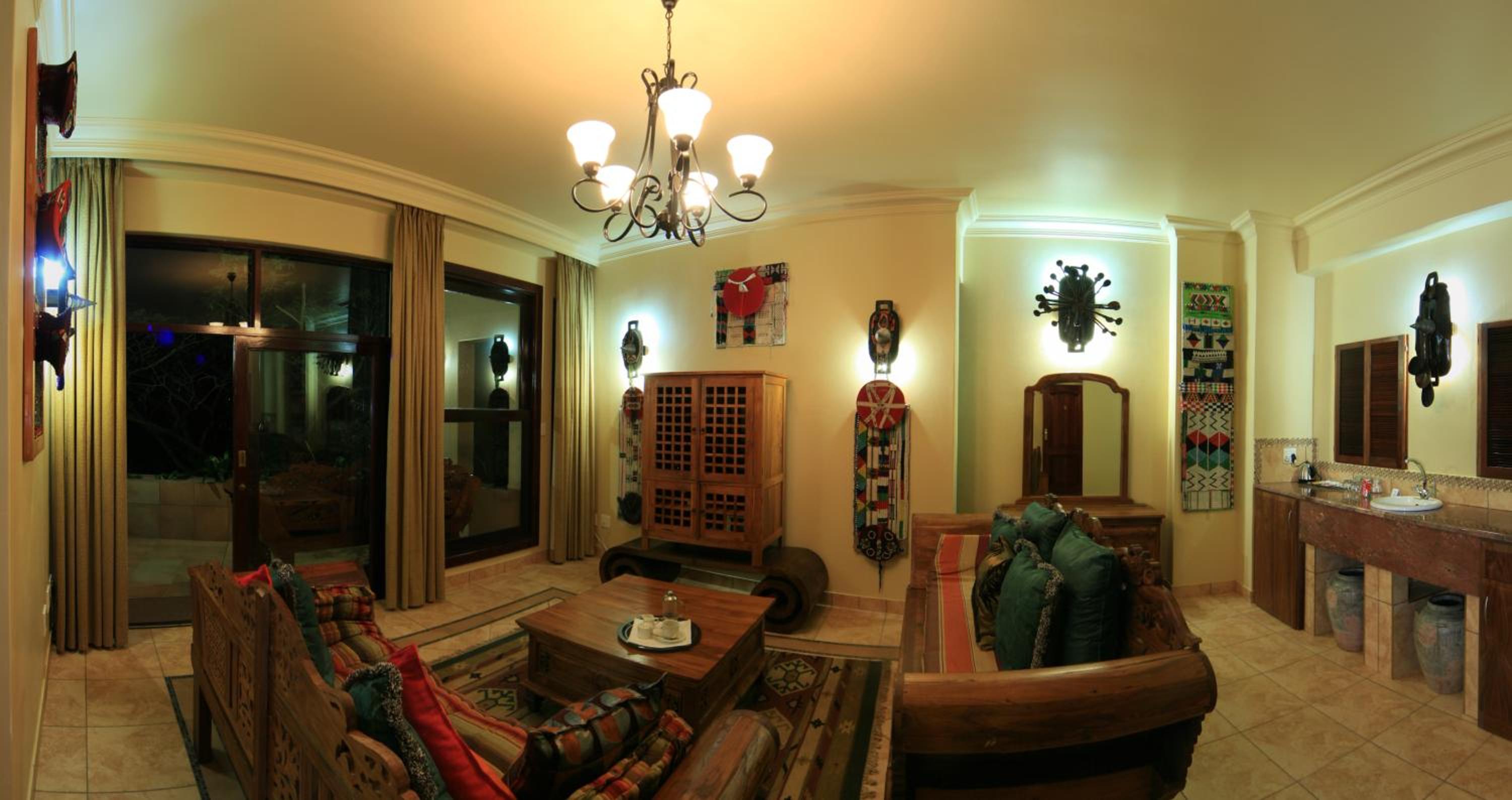 Deluxe Suite photo 1