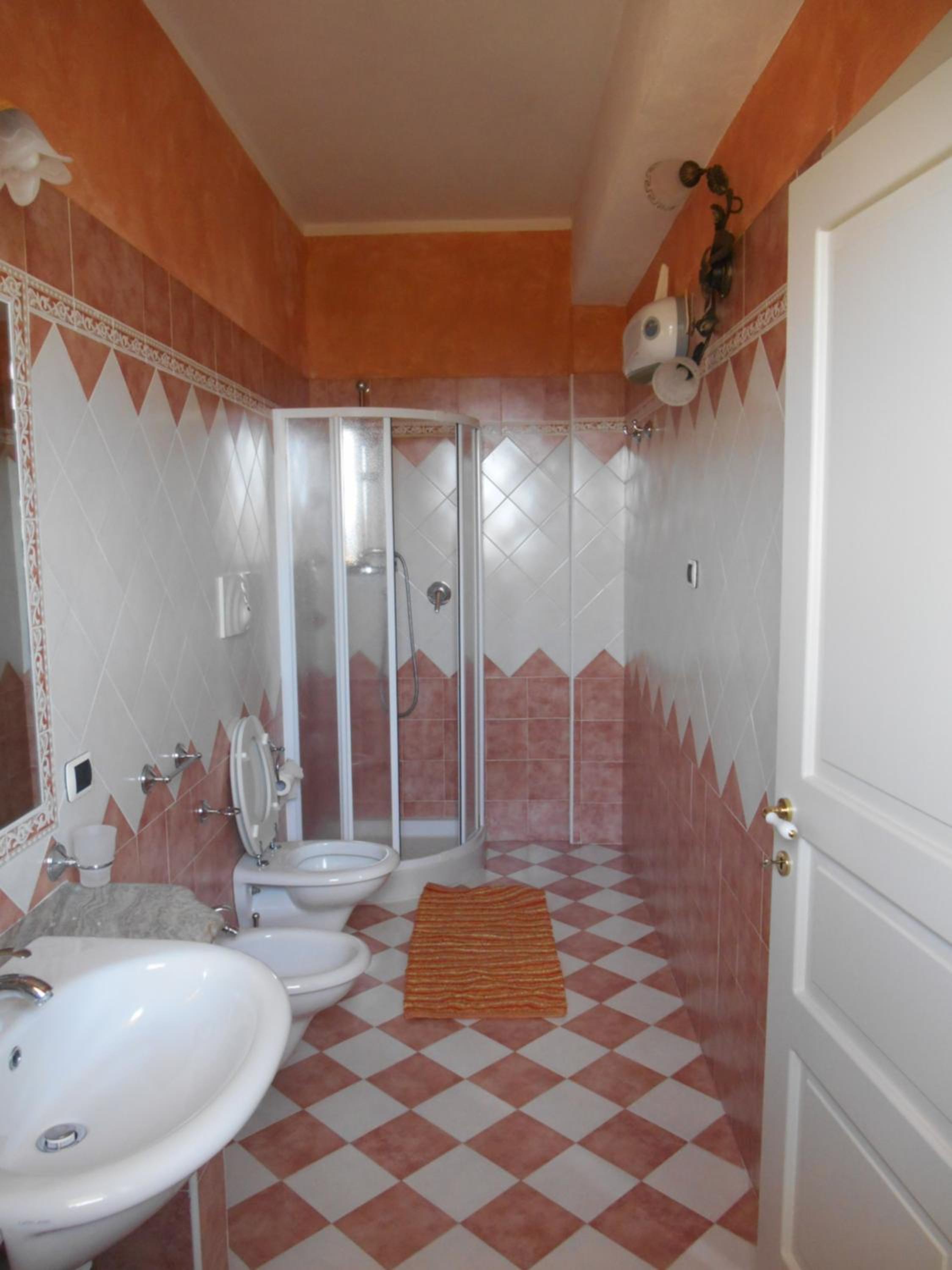 Standard Triple Room - Photo 5
