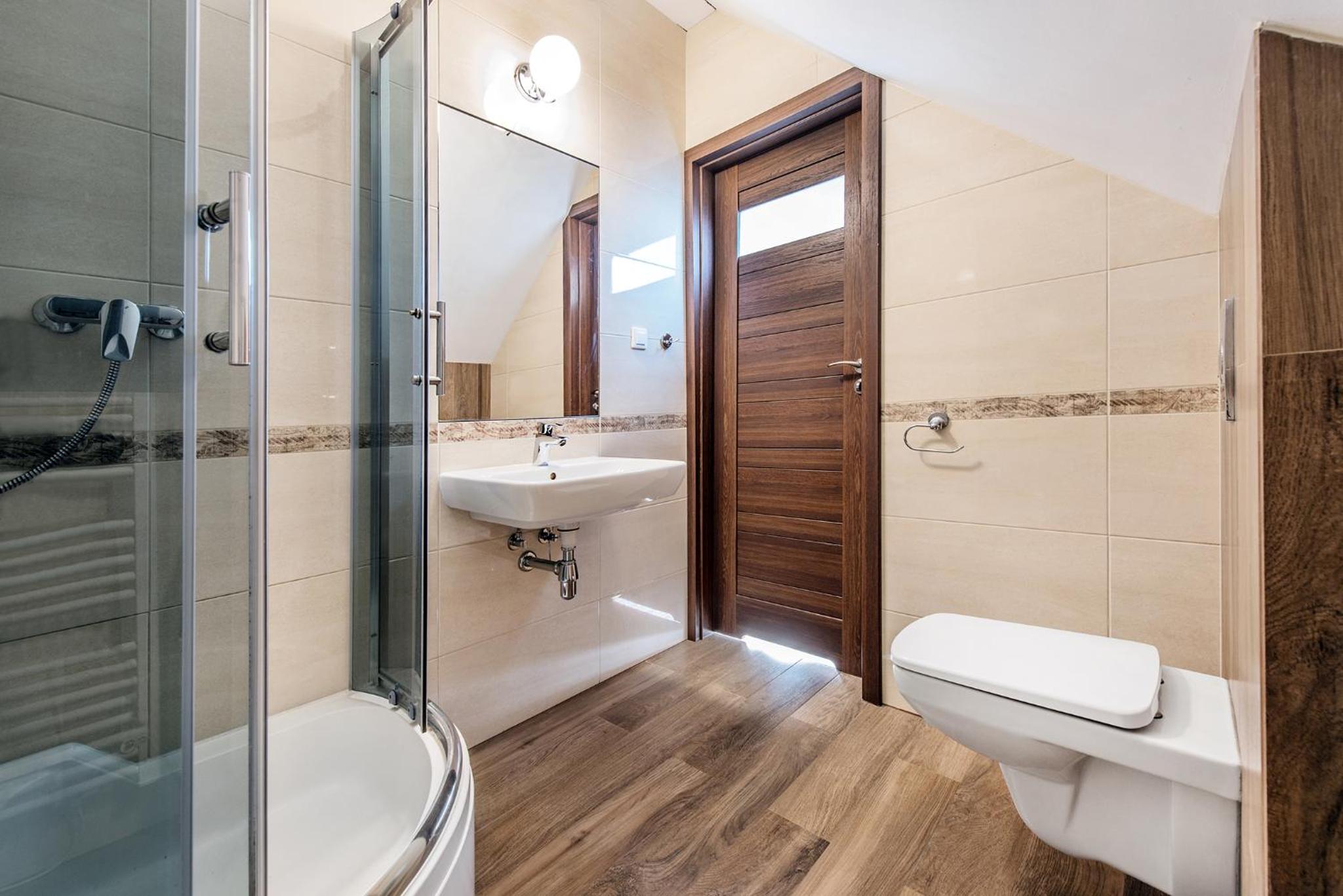 Triple Room with Private Bathroom photo 2
