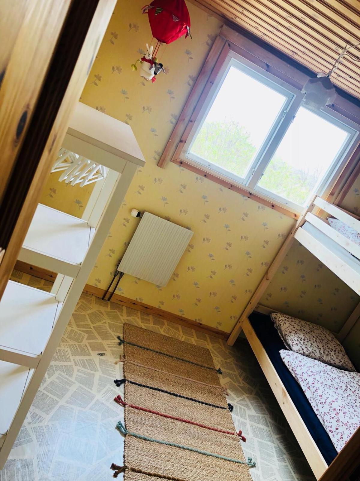 Four-Bedroom House photo 2