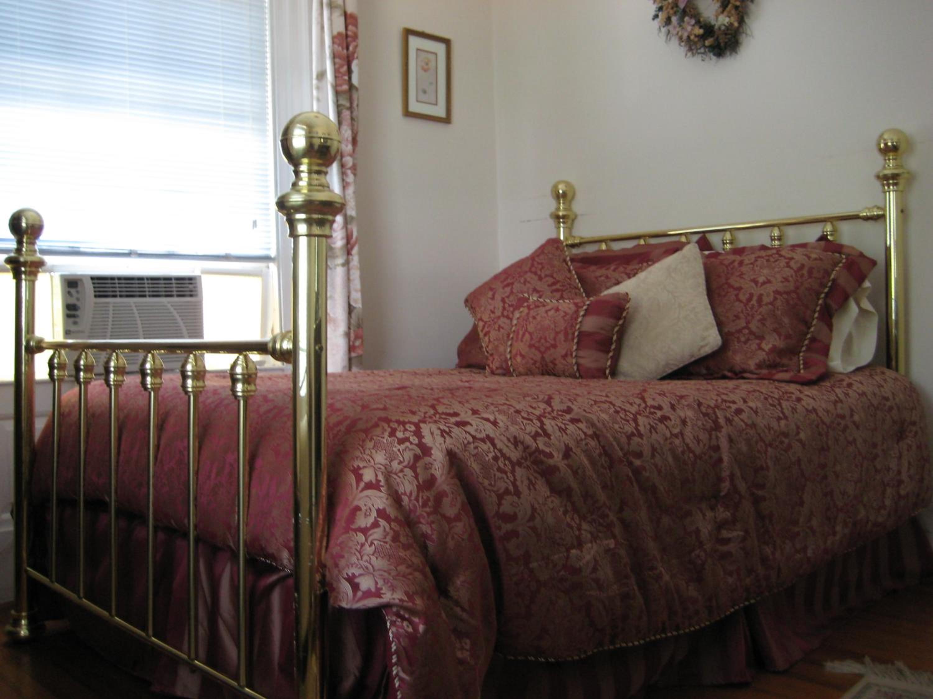 Budget Double Room photo 1