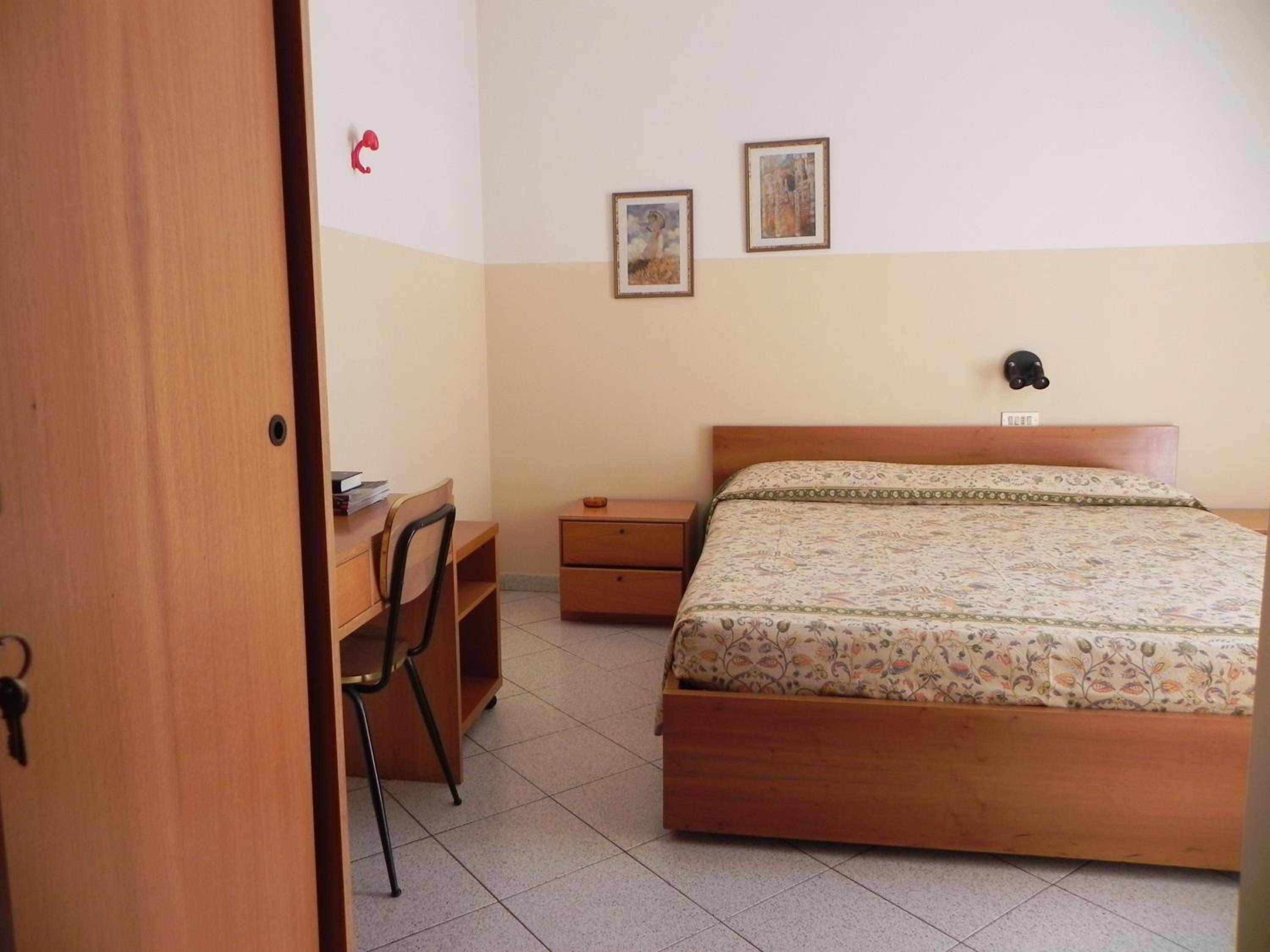 Double Room - Photo 1
