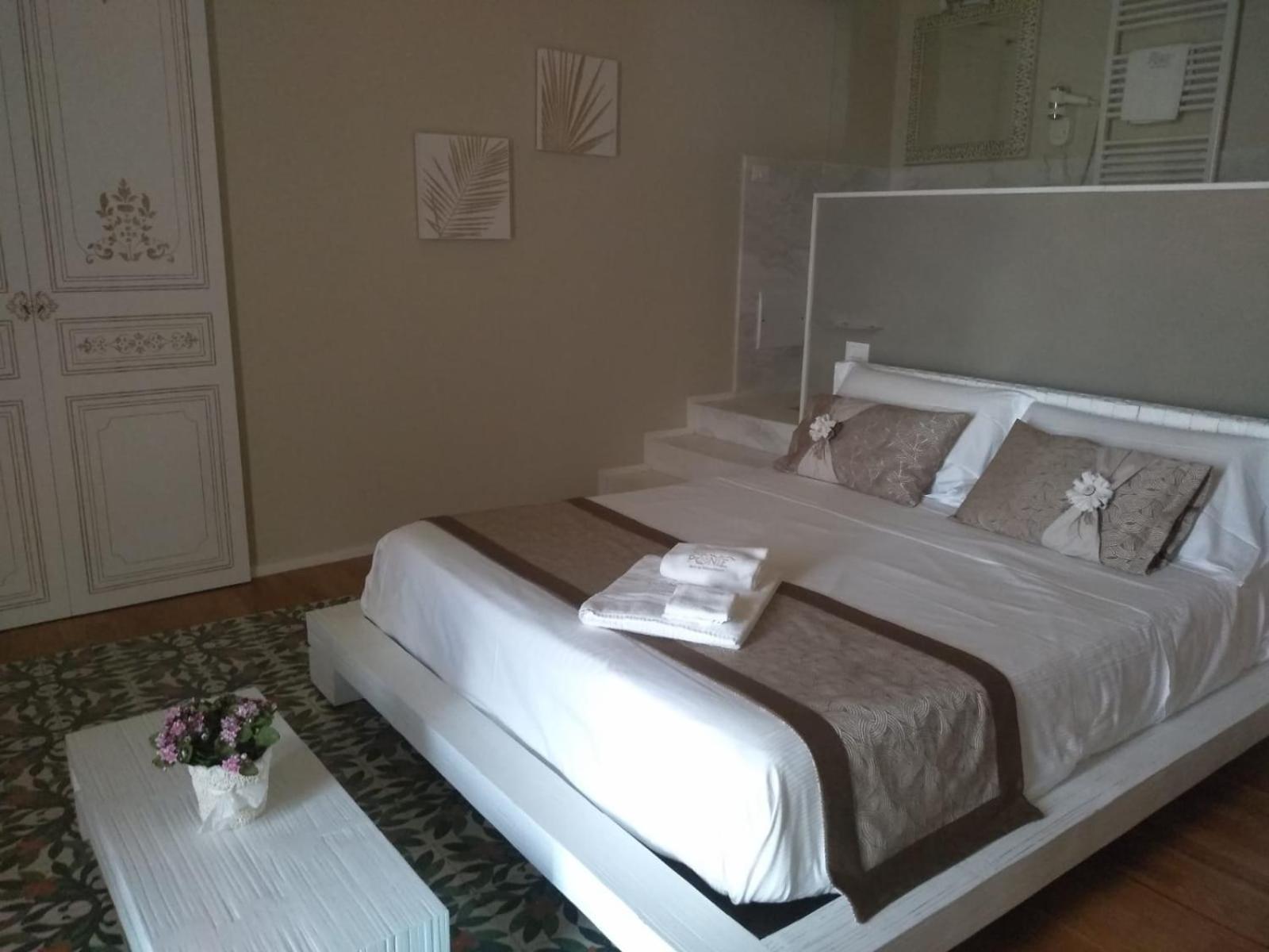 Superior Queen Room - Photo 1