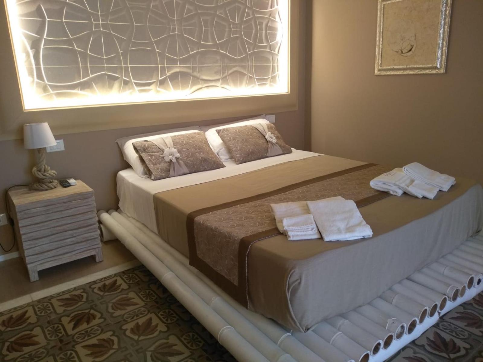 Deluxe Double Room - Photo 1