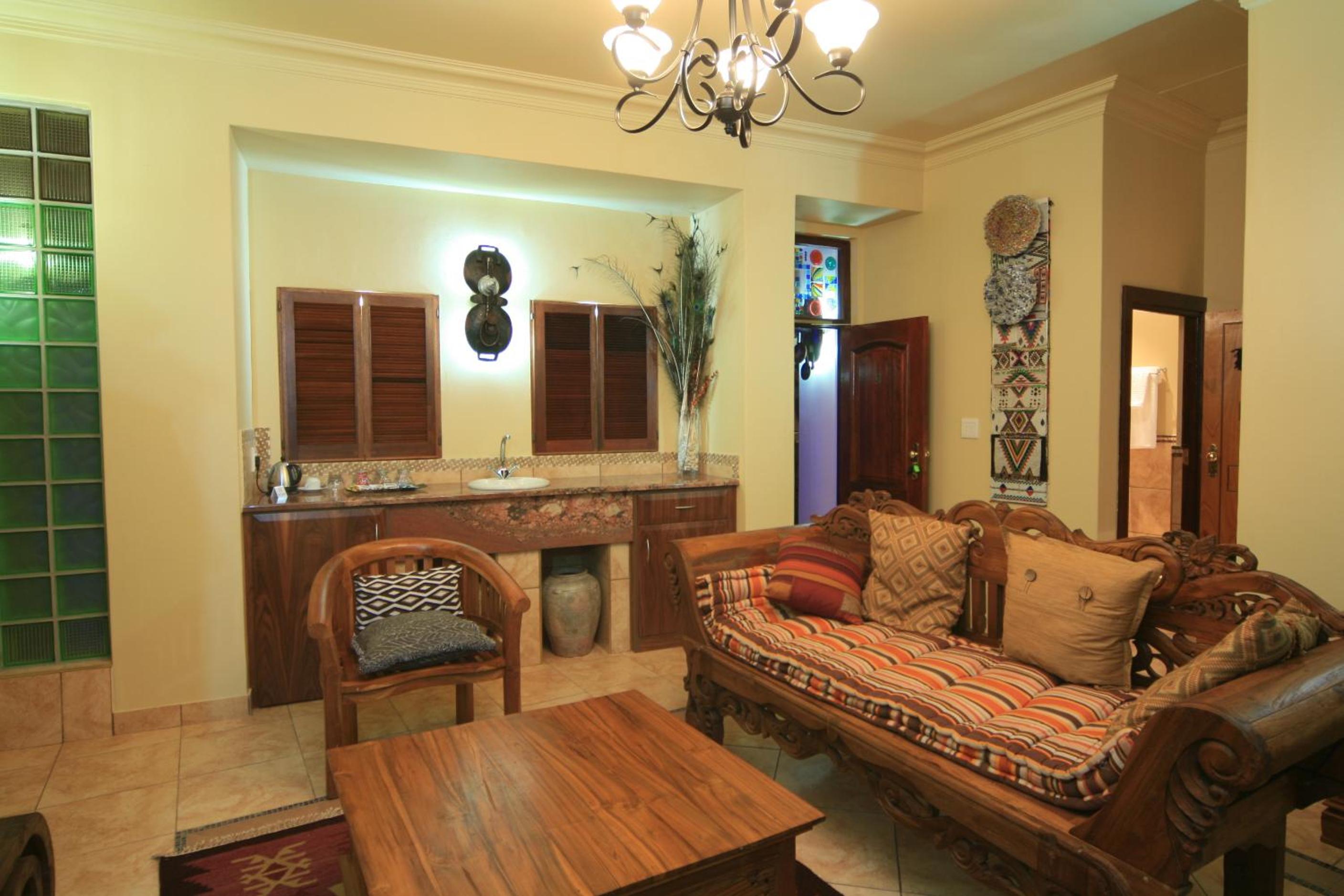 Deluxe Suite photo 3
