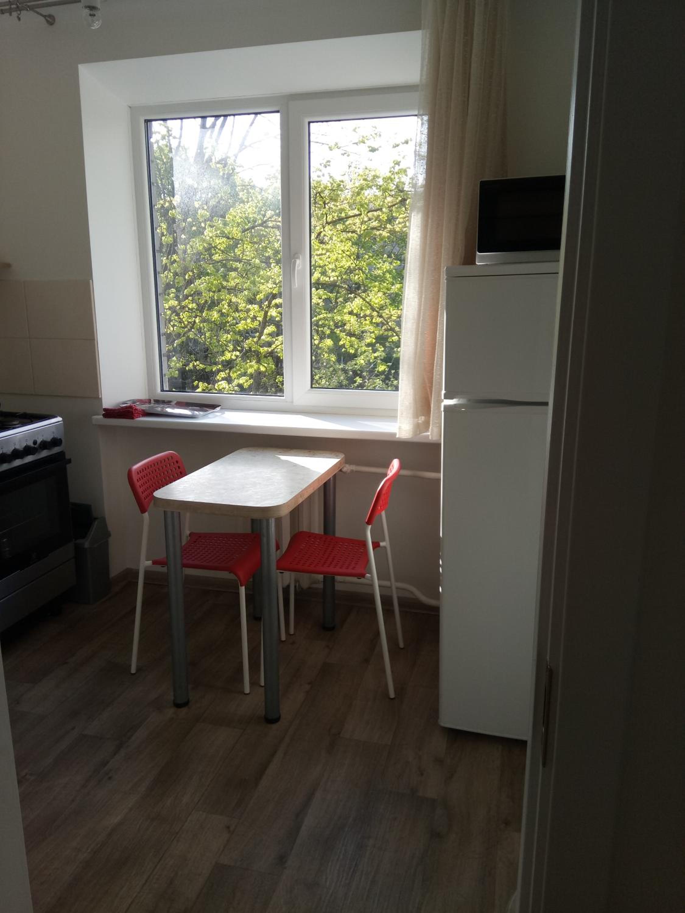 One-Bedroom Apartment - Photo 11