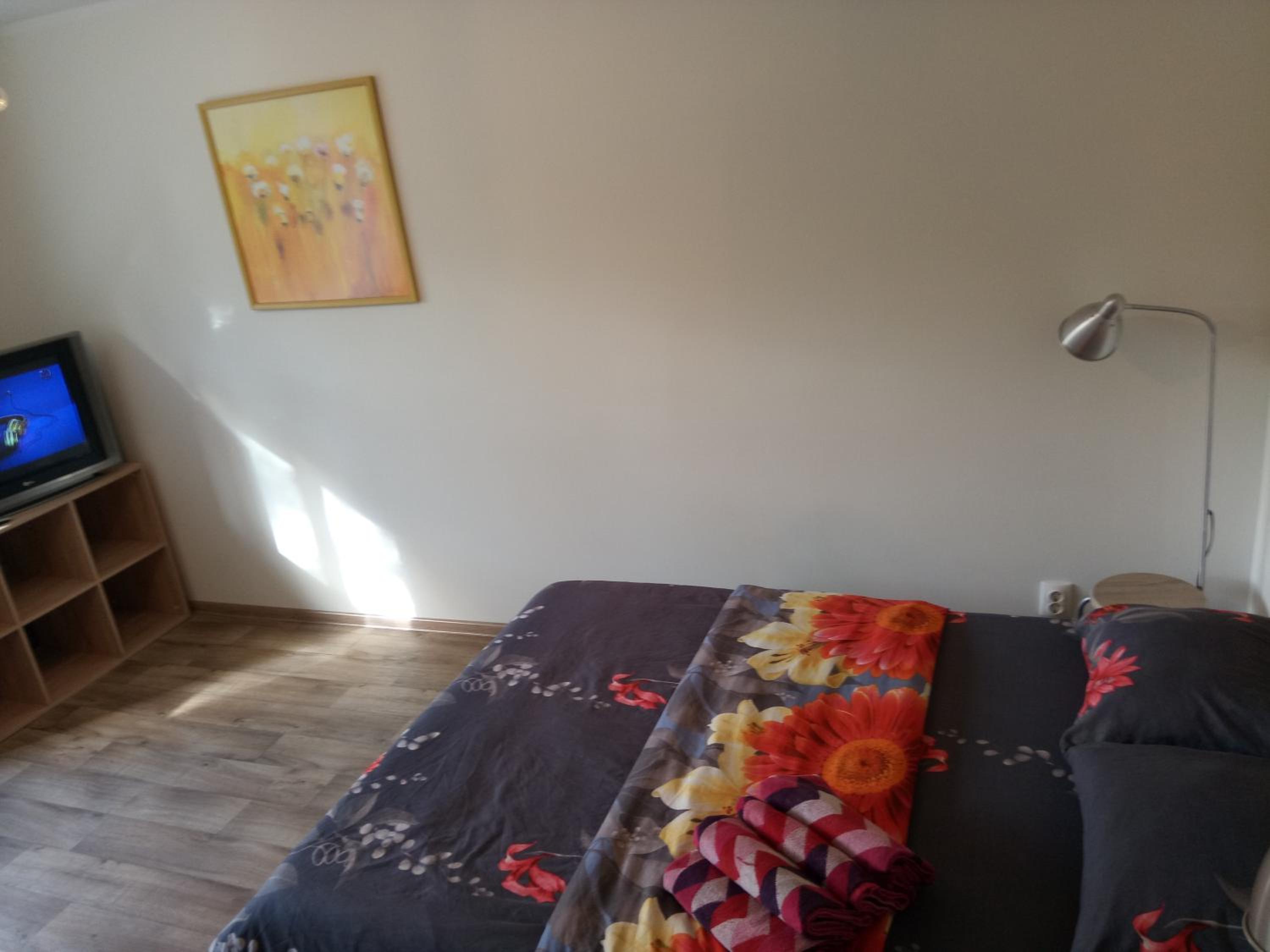 One-Bedroom Apartment - Photo 13
