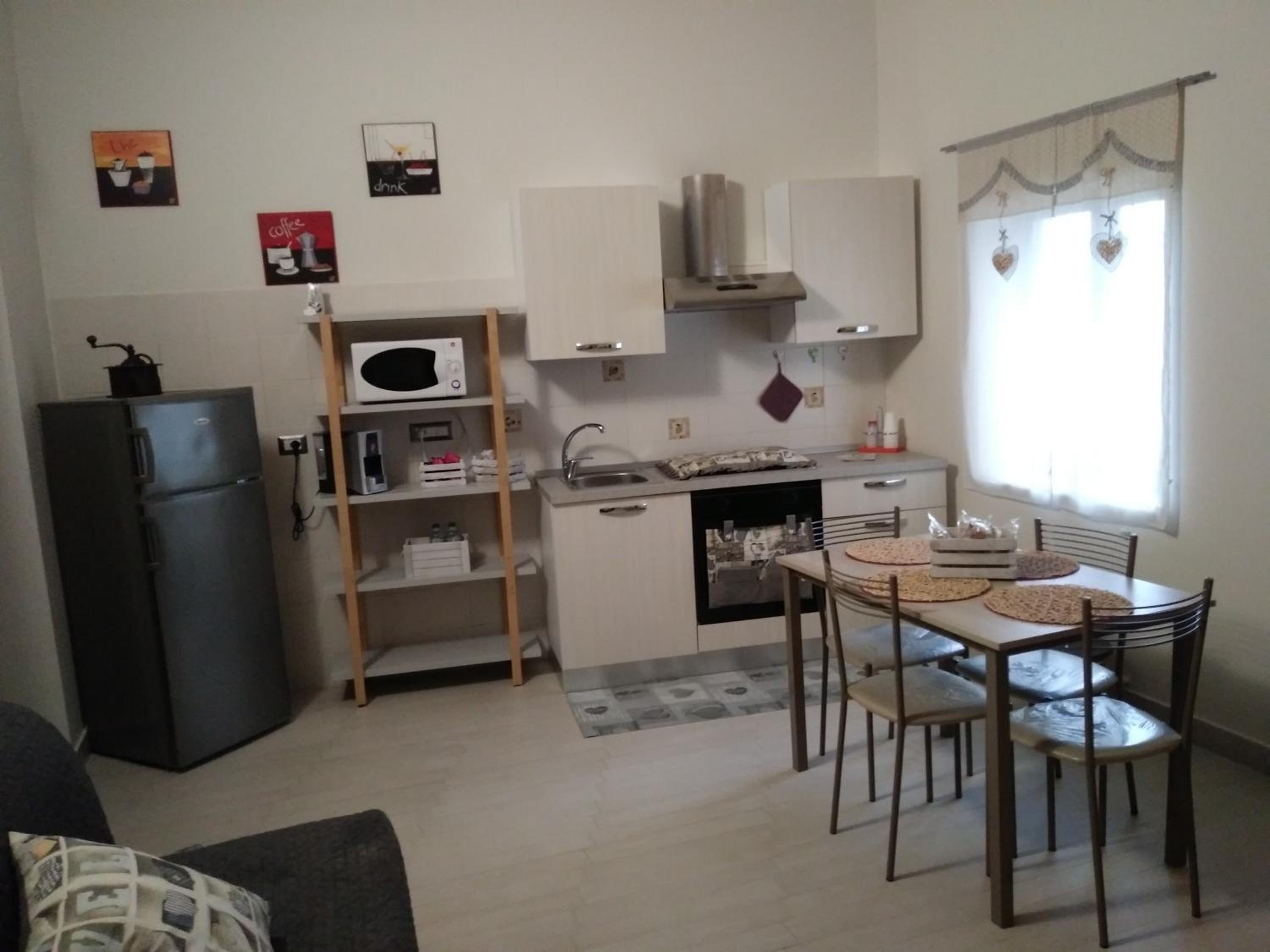 Apartment photo 2