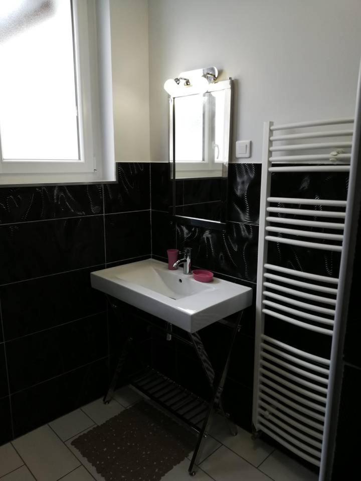 Apartment - Ground Floor photo 3