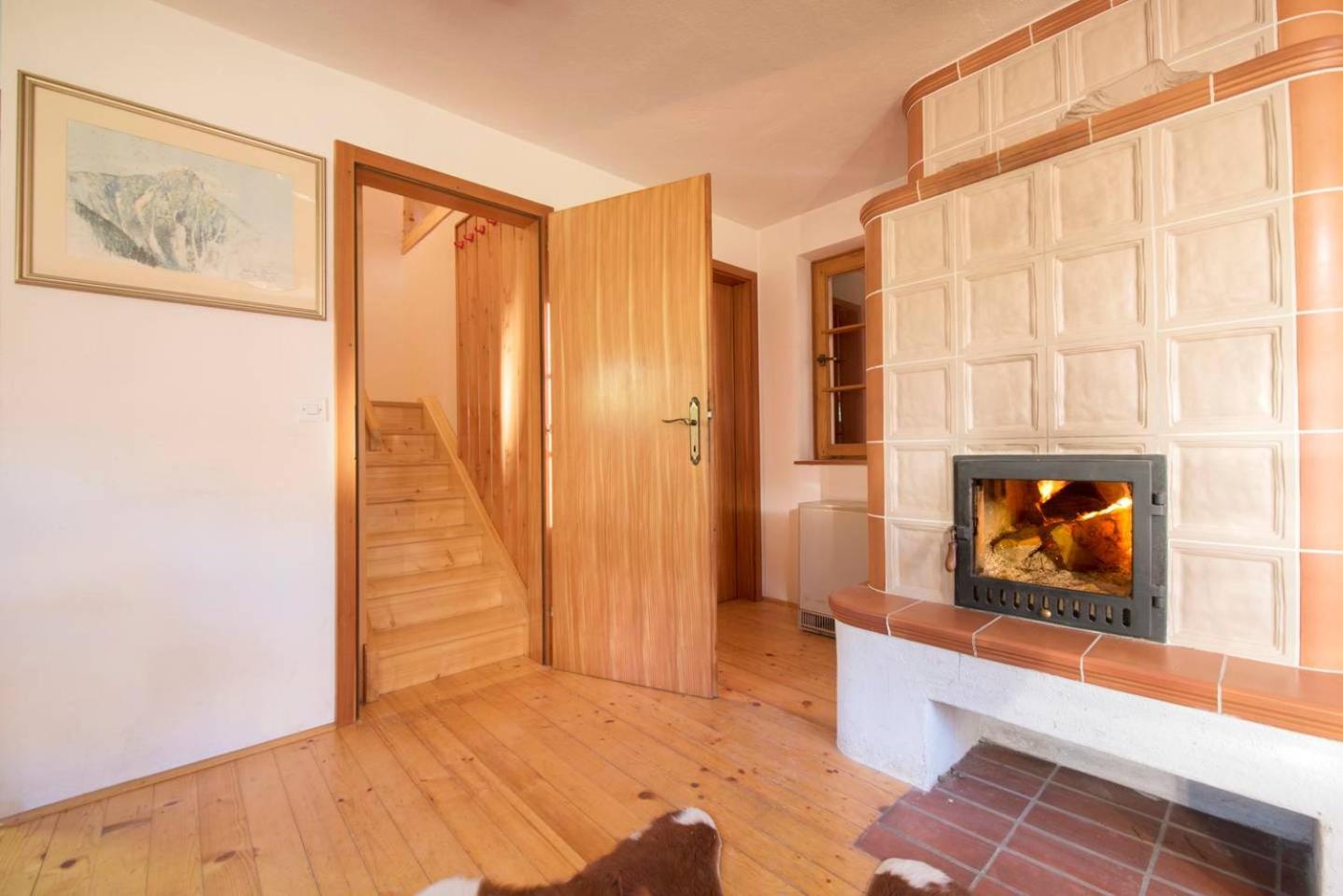 One-Bedroom House photo 1
