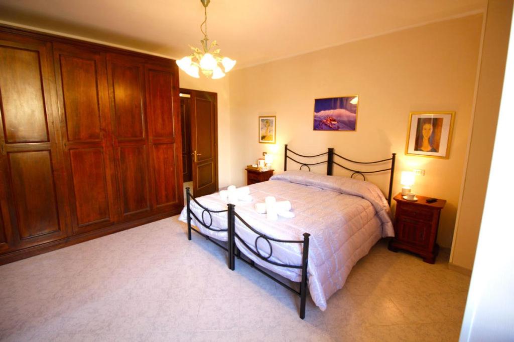 Double Room with Extra Bed photo 1