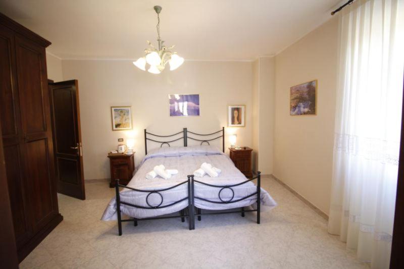 Double Room with Extra Bed photo 3