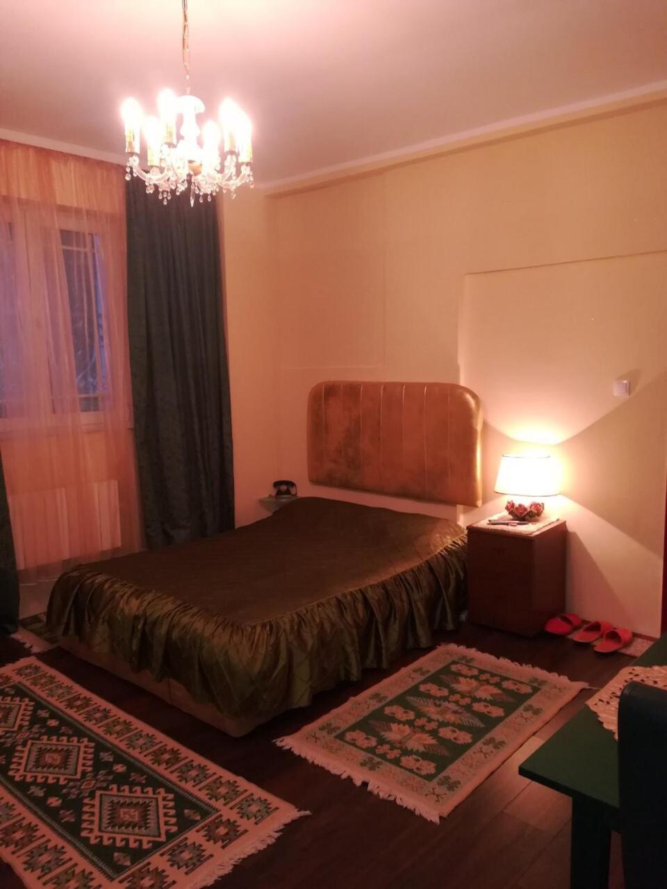 Studio Apartment photo 1