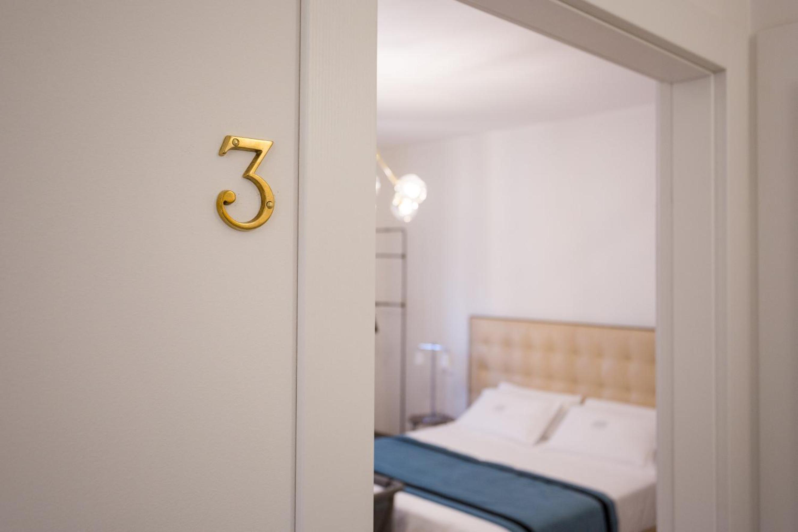 Superior Triple Room - Photo 1