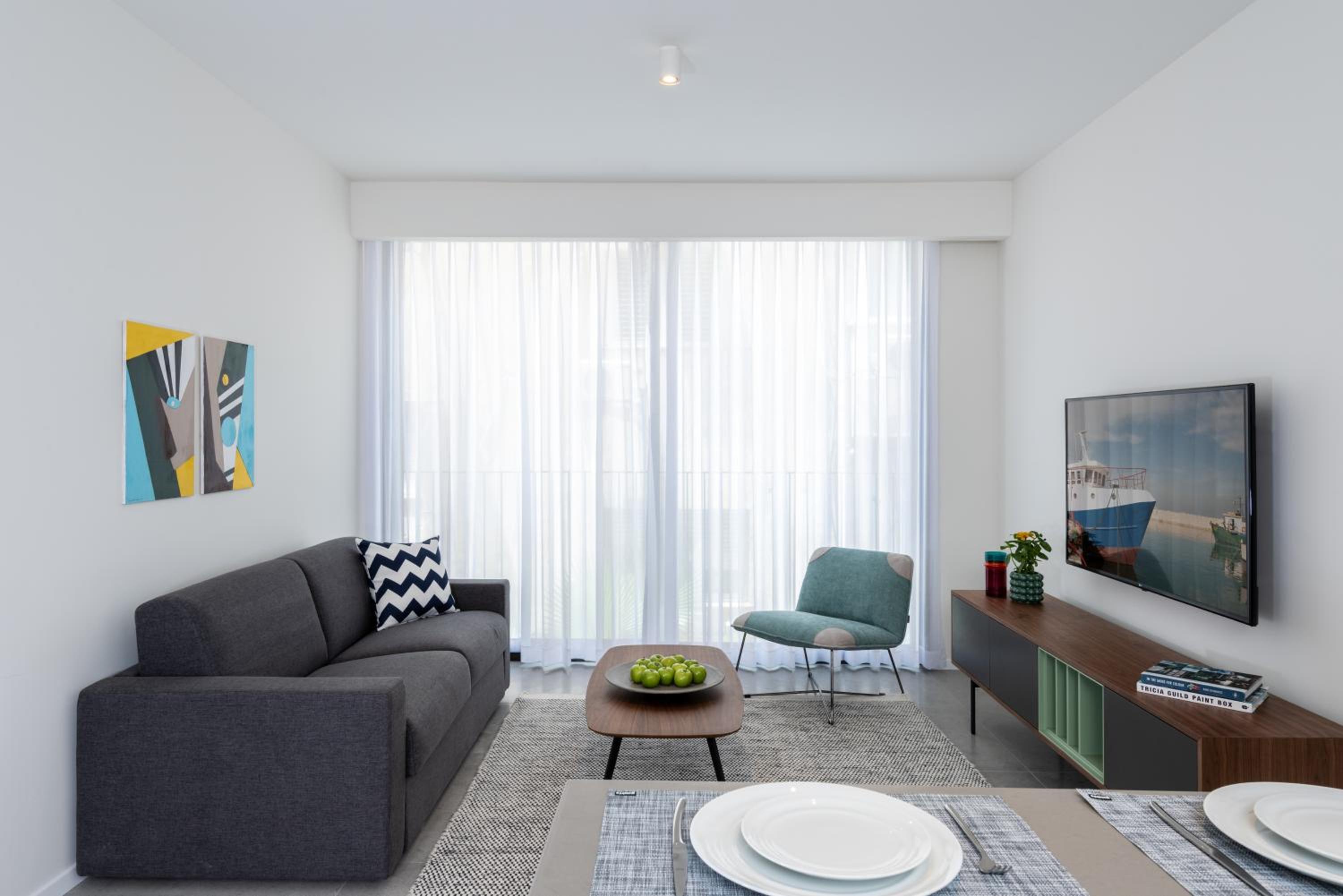 One bedroom Apartment (No Balcony)