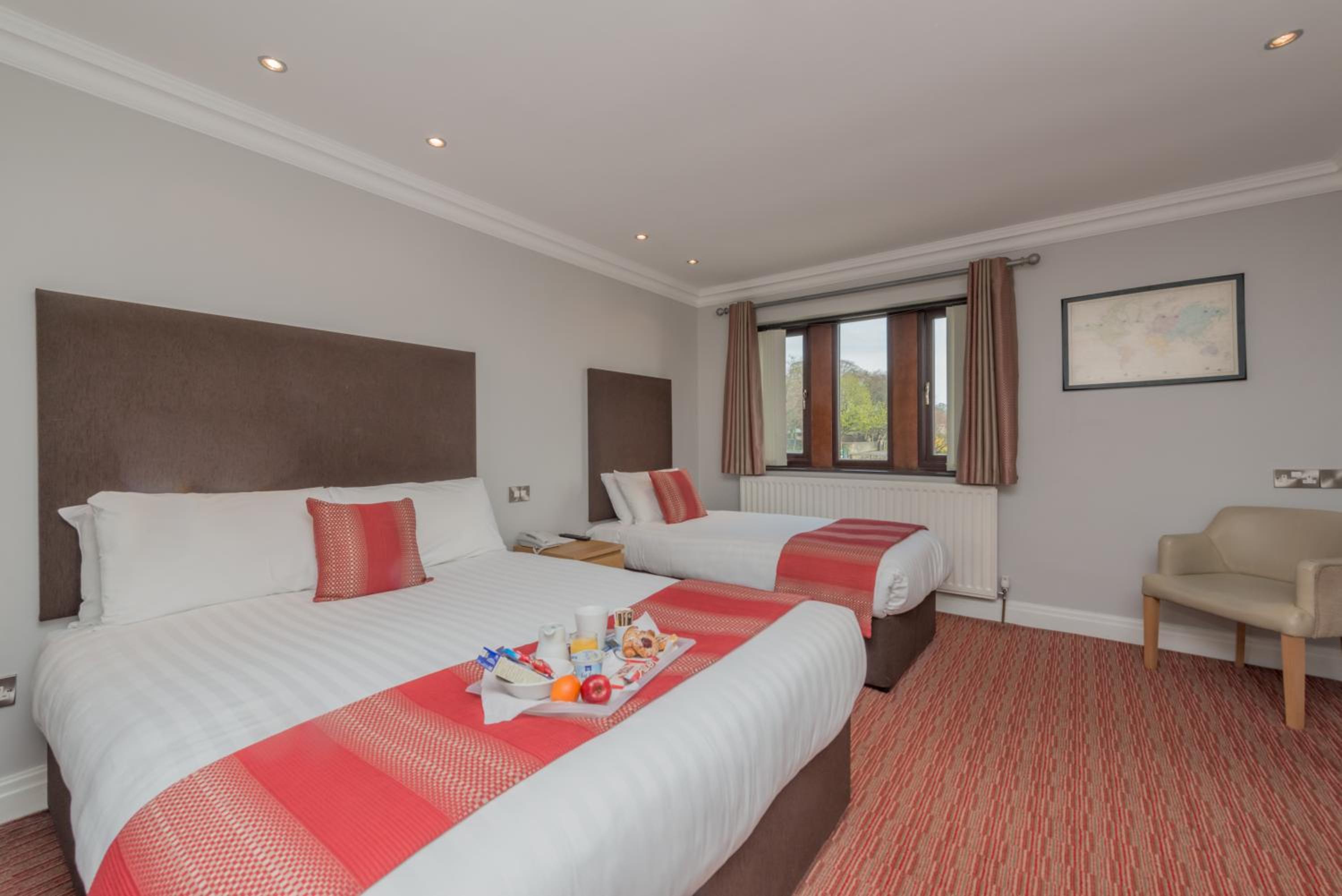 Standard Family Triple Room - Non-Smoking - Photo 11