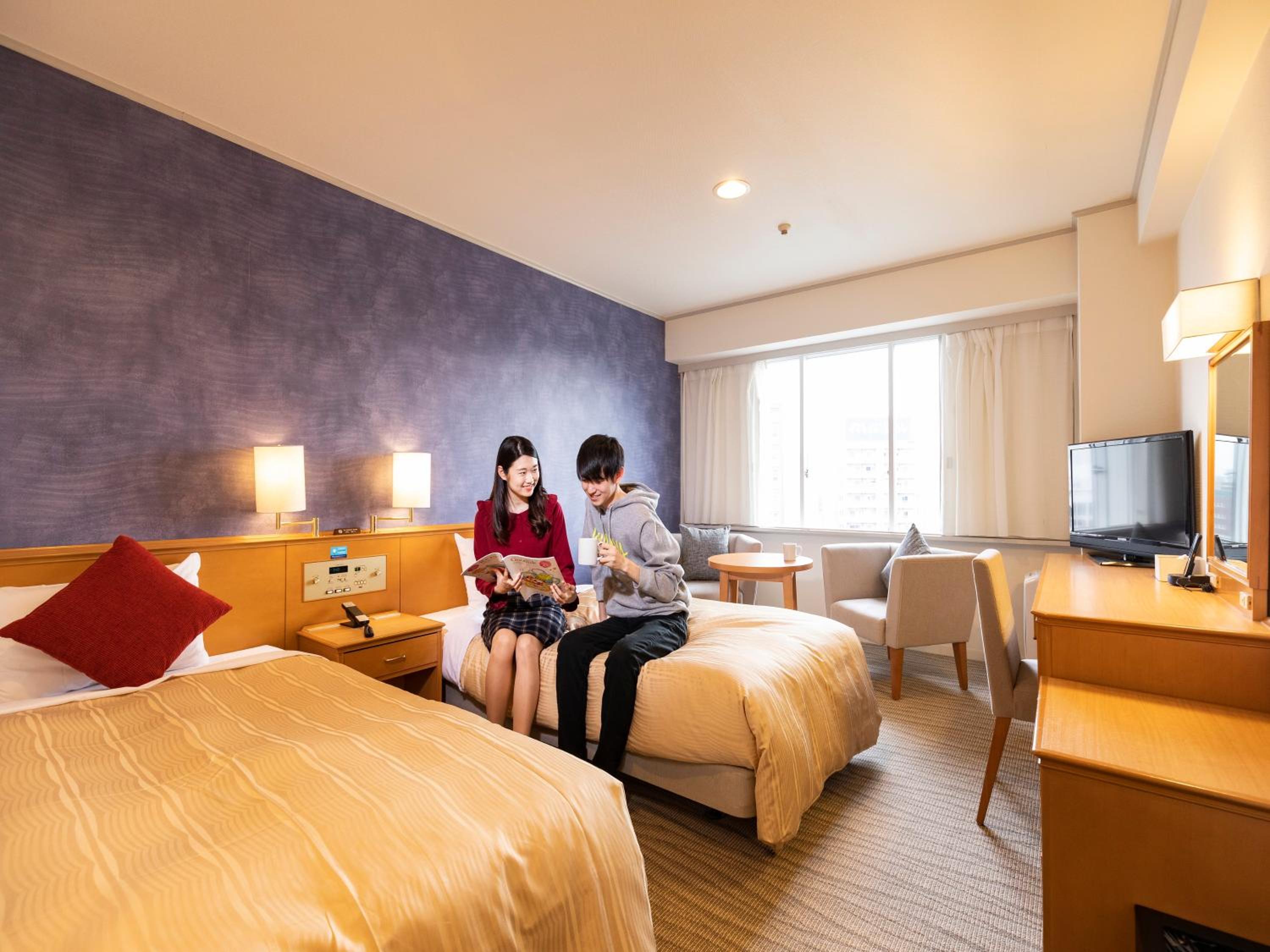 Twin Room with River View - Smoking - Photo 4