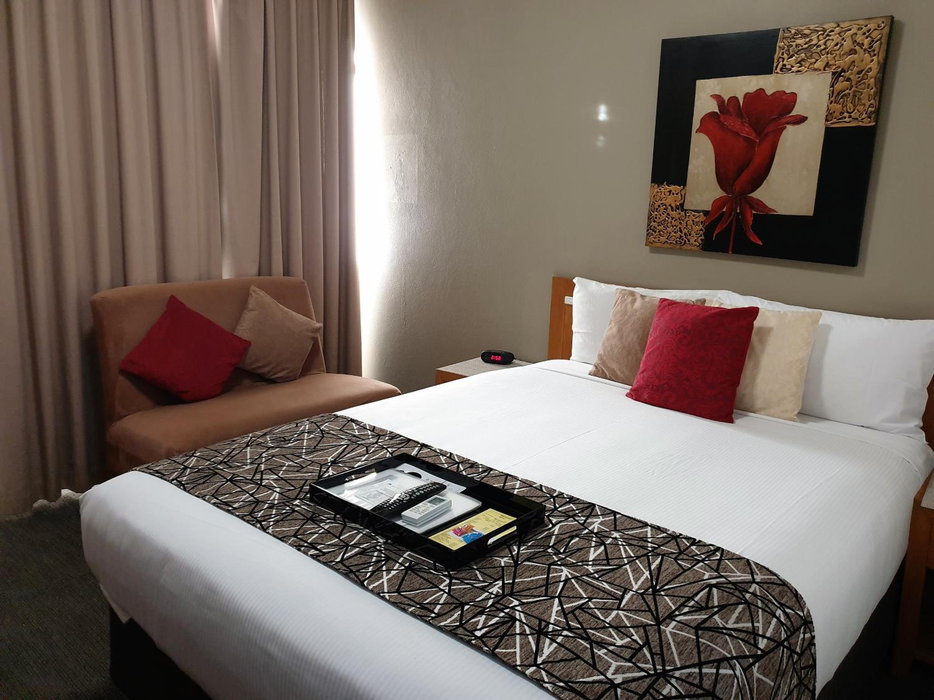 Executive Queen Room