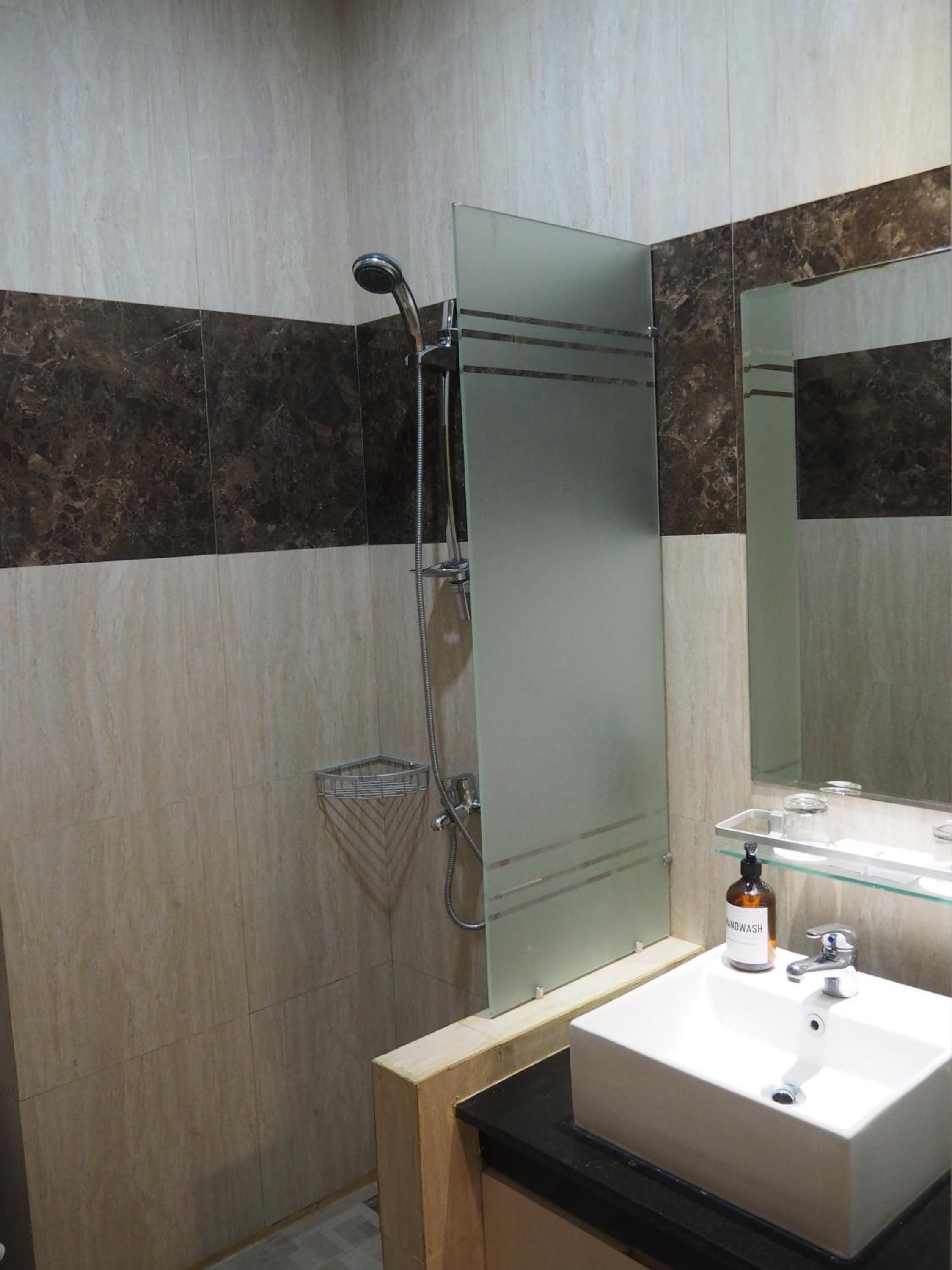 Executive Double Room - Photo 2
